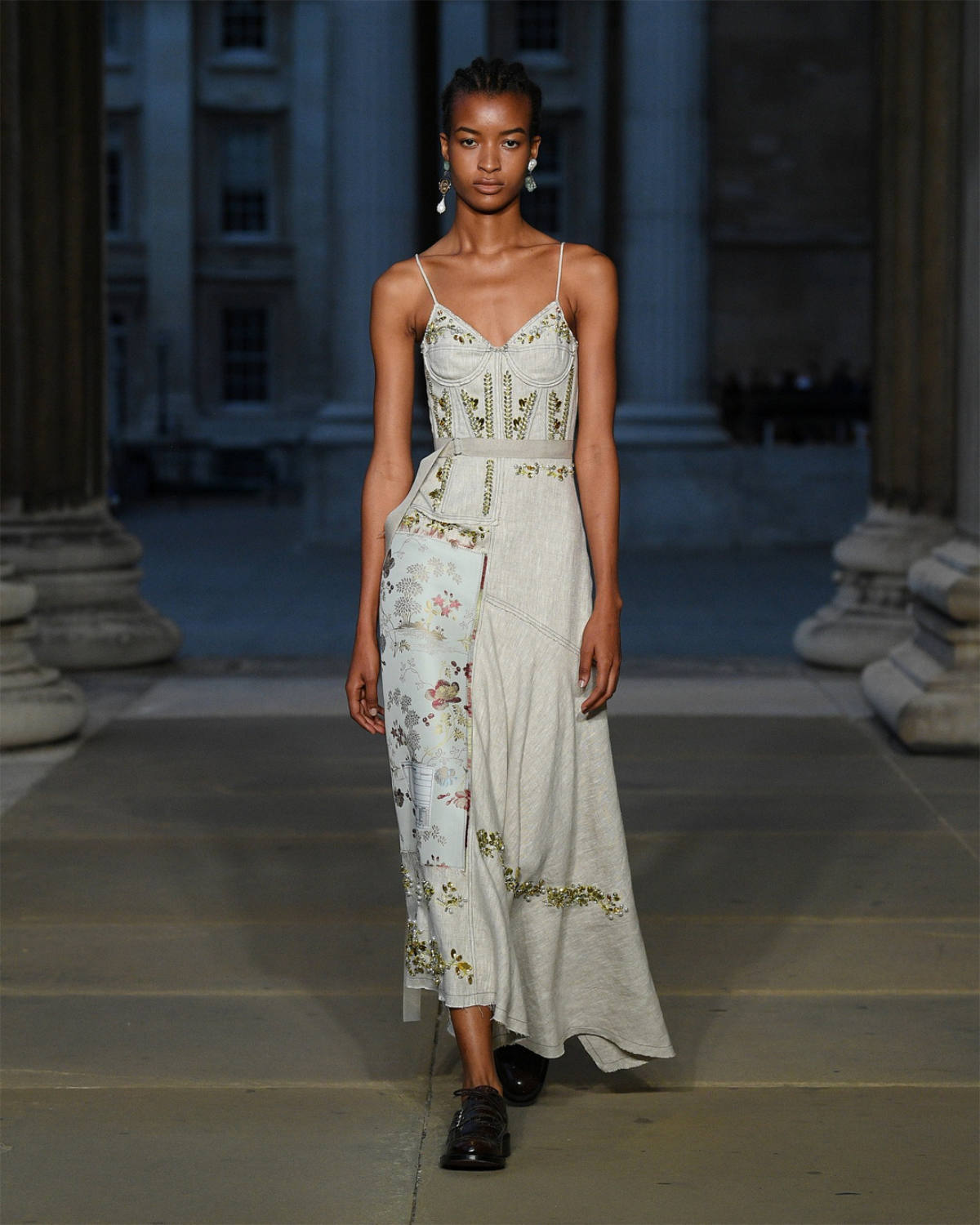 Erdem Presents Its New Spring Summer 2023 Collection