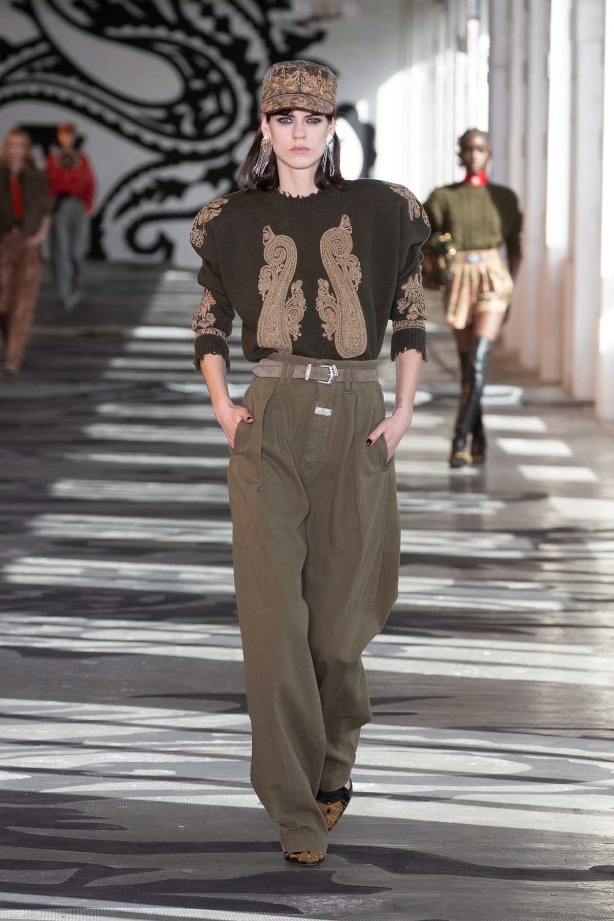 Etro Ready to wear Fashion Show, Collection Fall Winter 2022