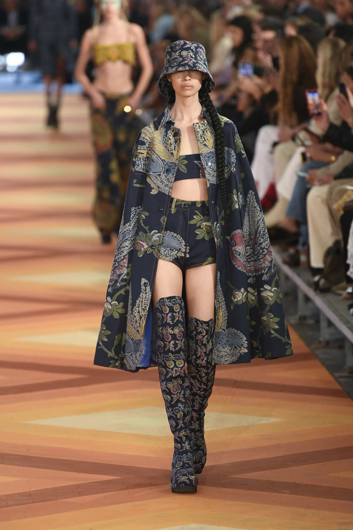 Etro Presents Its New Spring Summer 2023 Women’s Collection