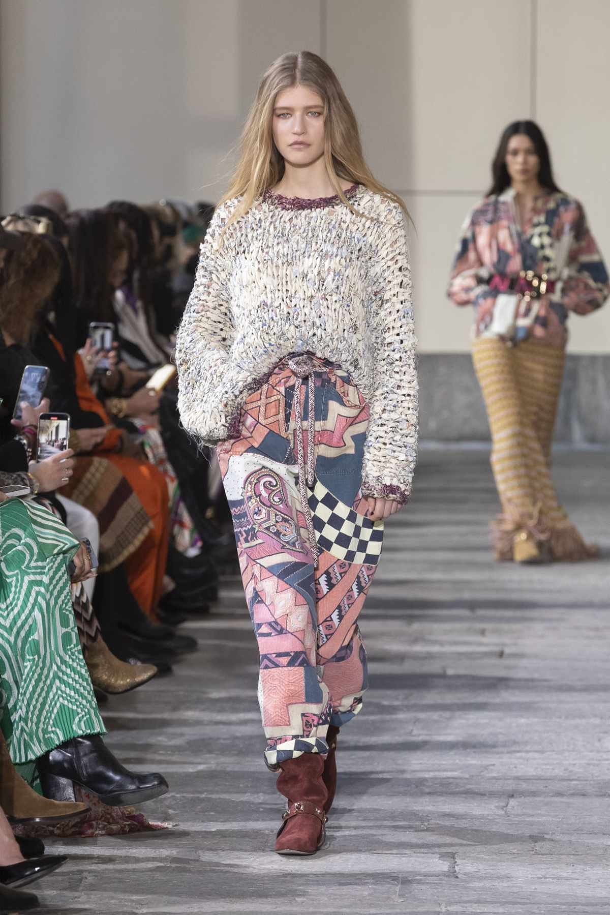 Etro Presents Its New Women's Fall Winter 2022/23 Collection: Etro Remix