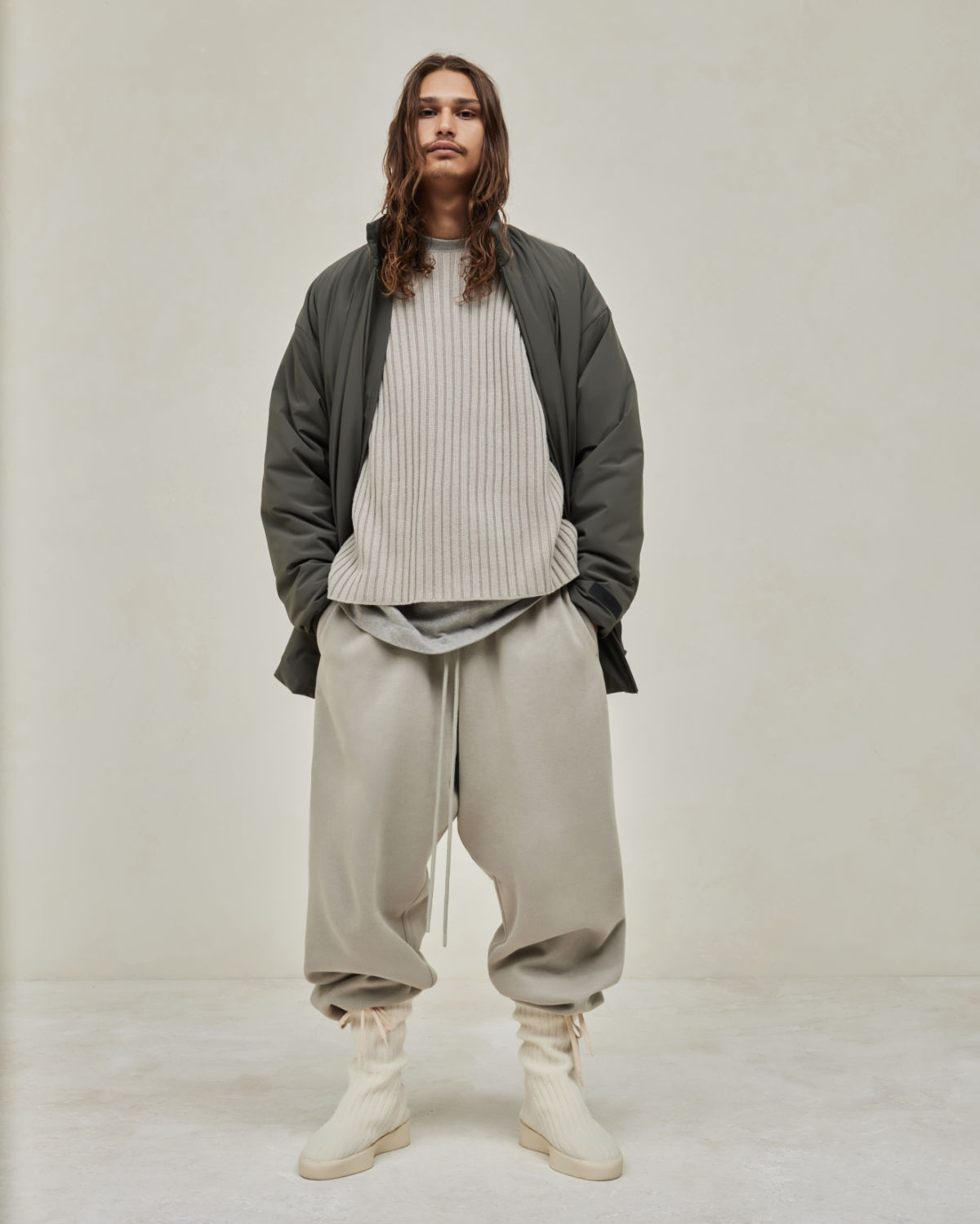 Fear Of God ESSENTIALS Presents Its New Winter 2024 Collection