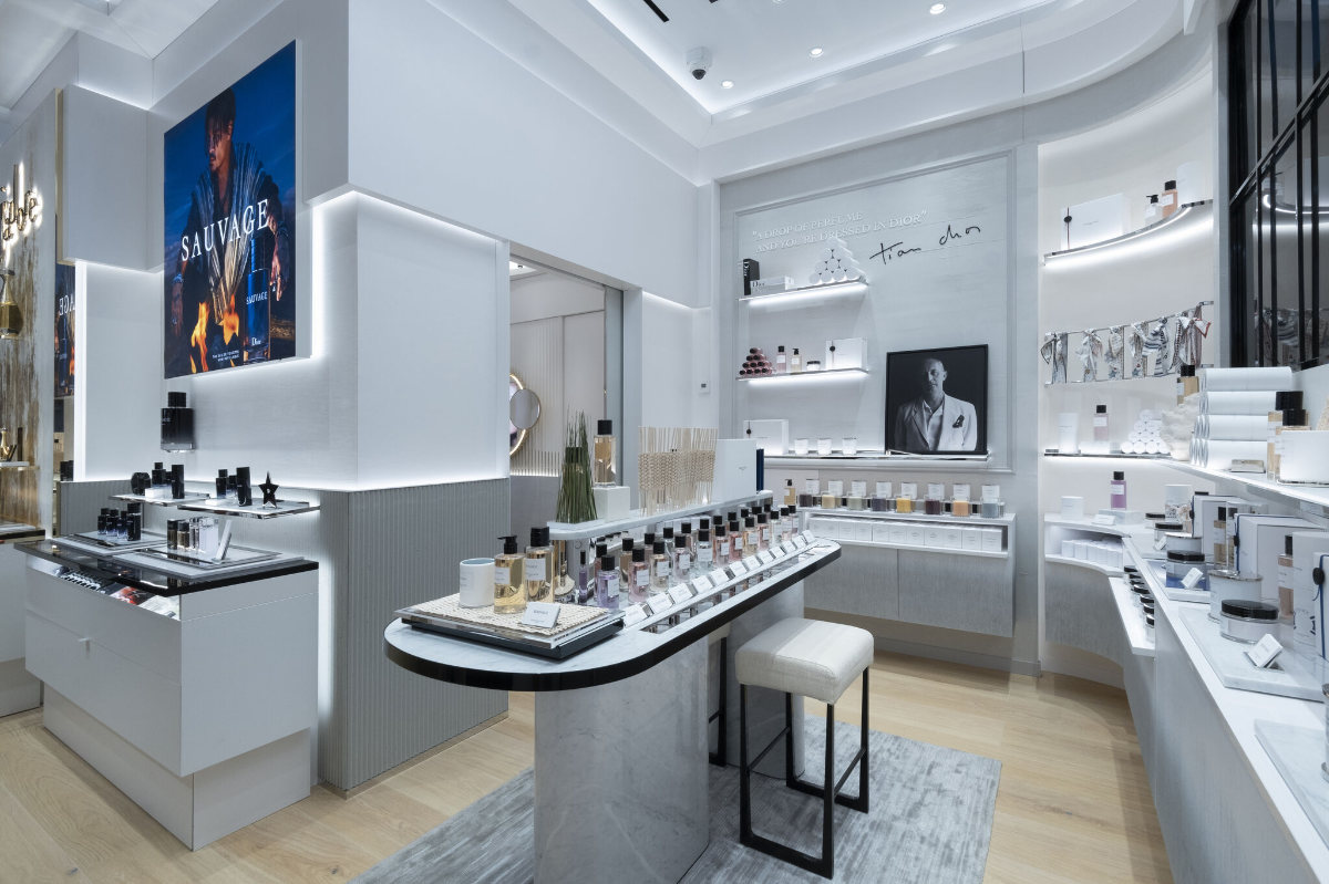 Dior: Christian Dior Opened Its First Parfums Boutique In Scandinavia - Luxferity