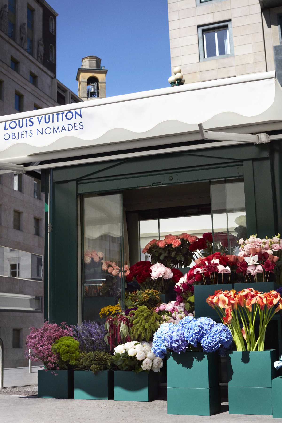 Louis Vuitton Presents Its Objets Nomades 2022