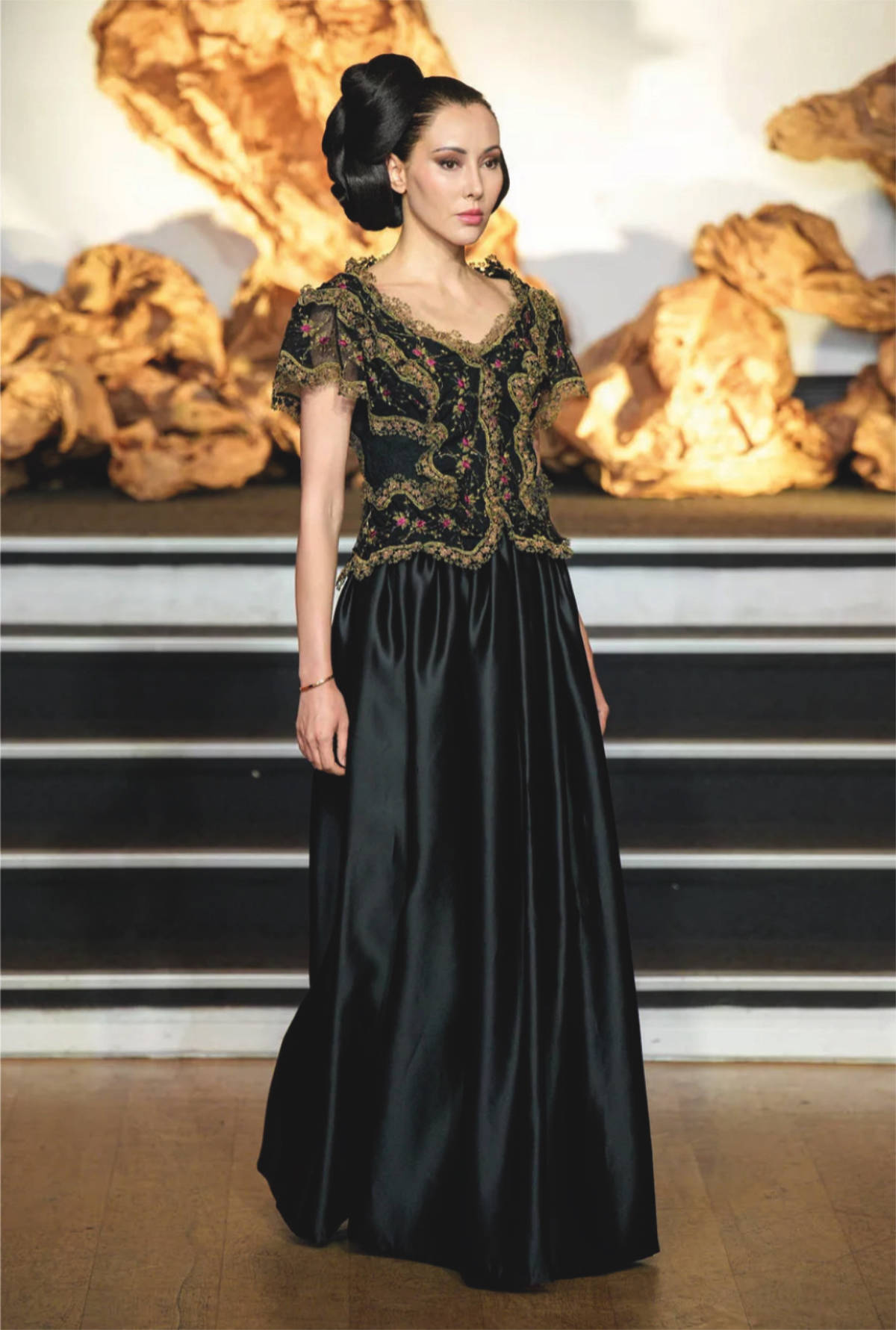 Franck Sorbier Presents His New Haute Couture Winter 2025/2026 Collection: ​L'Eldorado