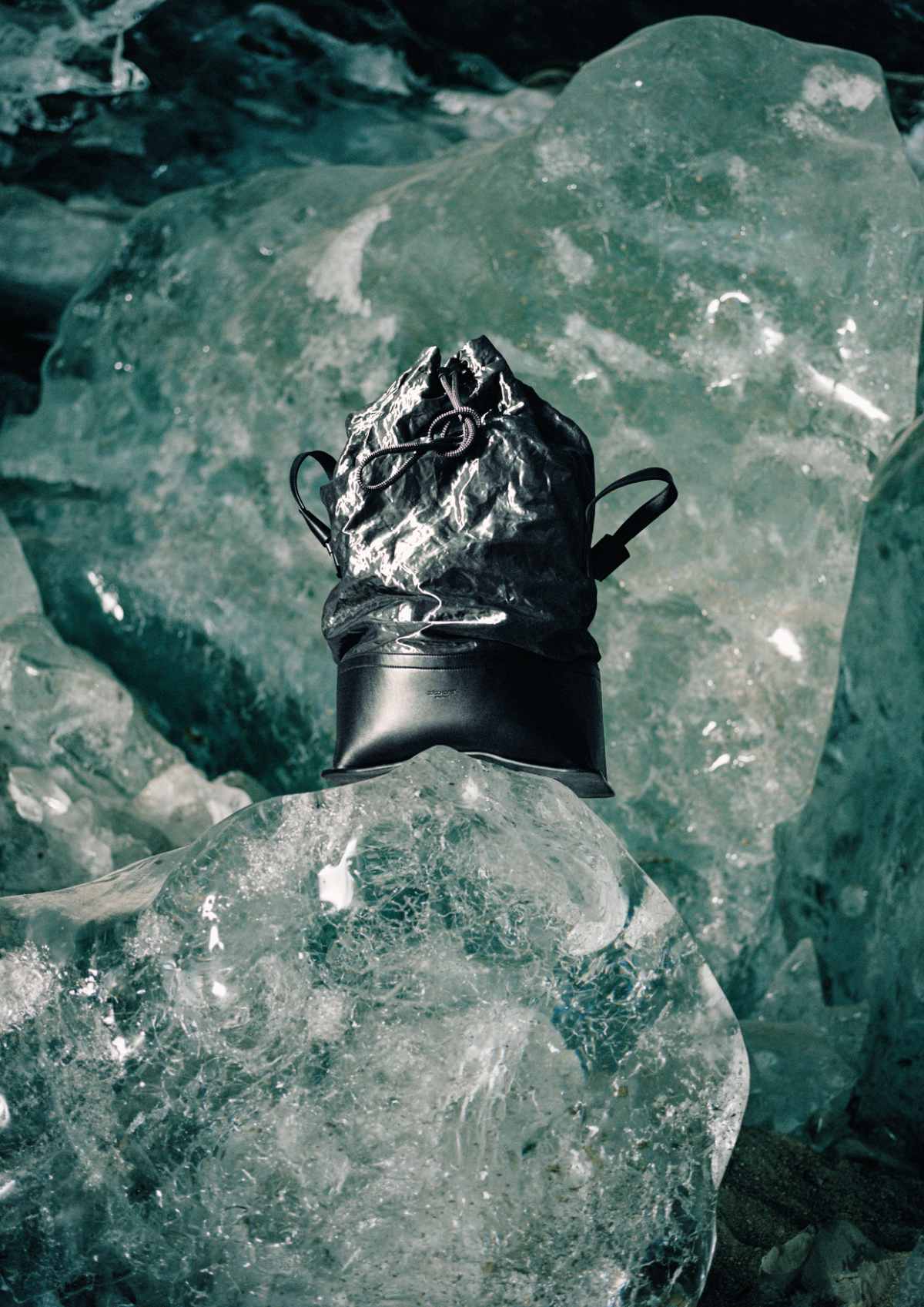 Giorgio Armani Neve Autumn/Winter 2025/26 Collection