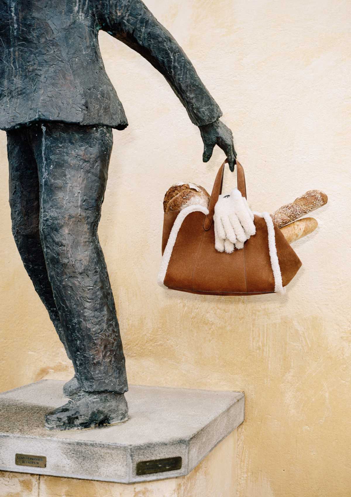 Giorgio Armani Neve Autumn/Winter 2025/26 Collection