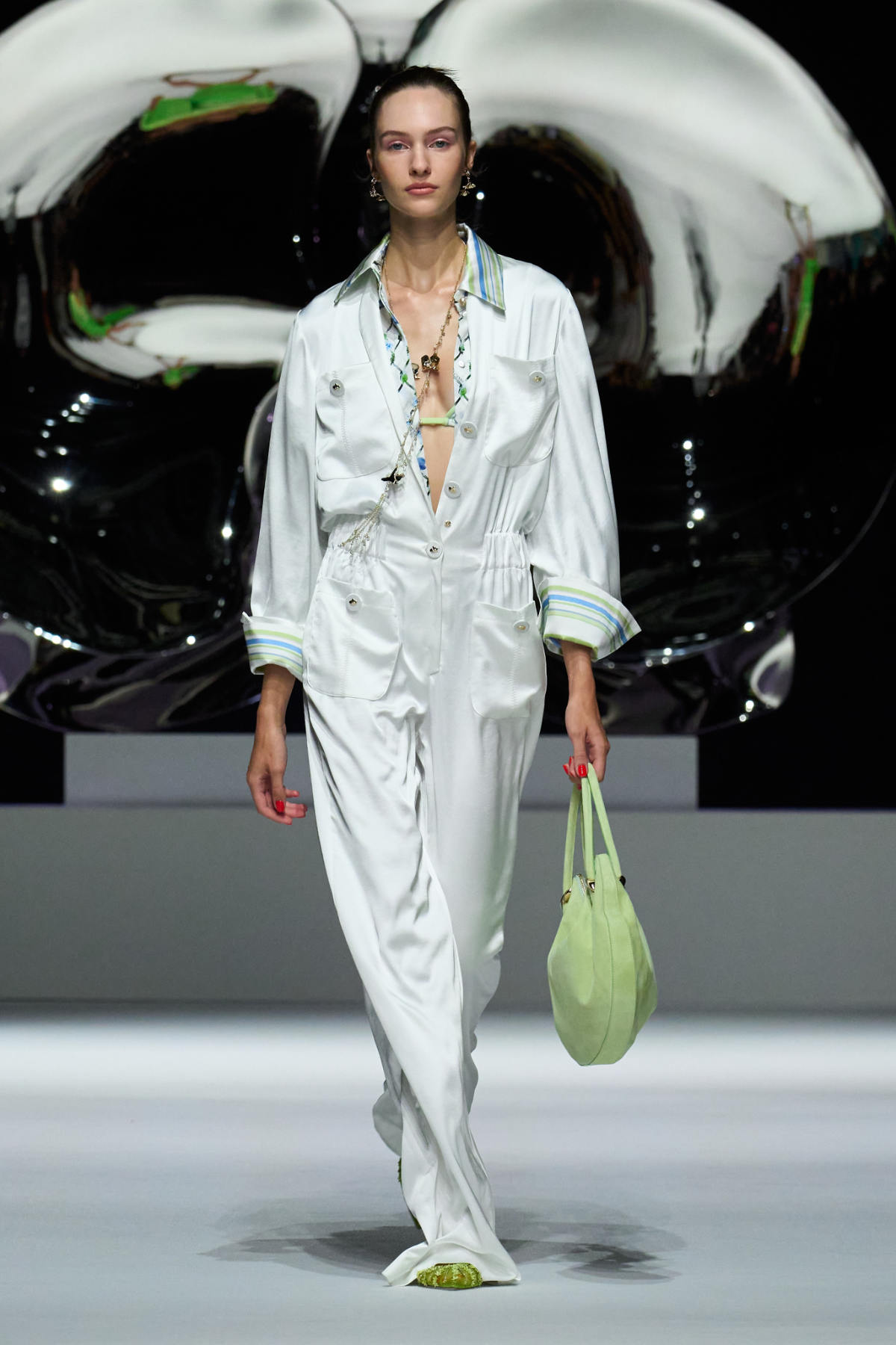Genny Spring Summer 2026: A Celebration Of Feminine Curves Inspired By Orchids And Art