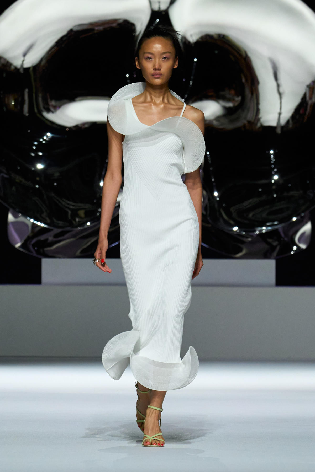 Genny Spring Summer 2026: A Celebration Of Feminine Curves Inspired By Orchids And Art