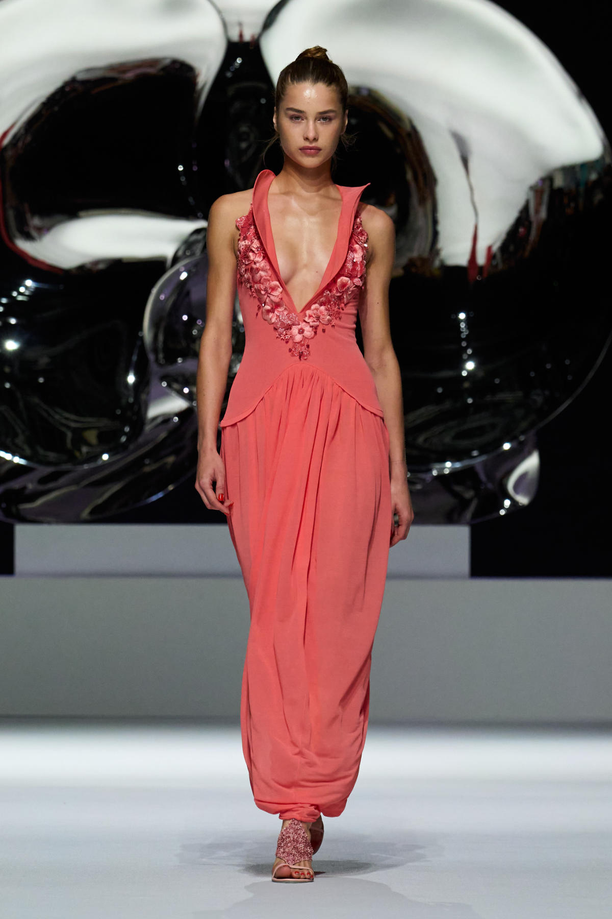 Genny Spring Summer 2026: A Celebration Of Feminine Curves Inspired By Orchids And Art
