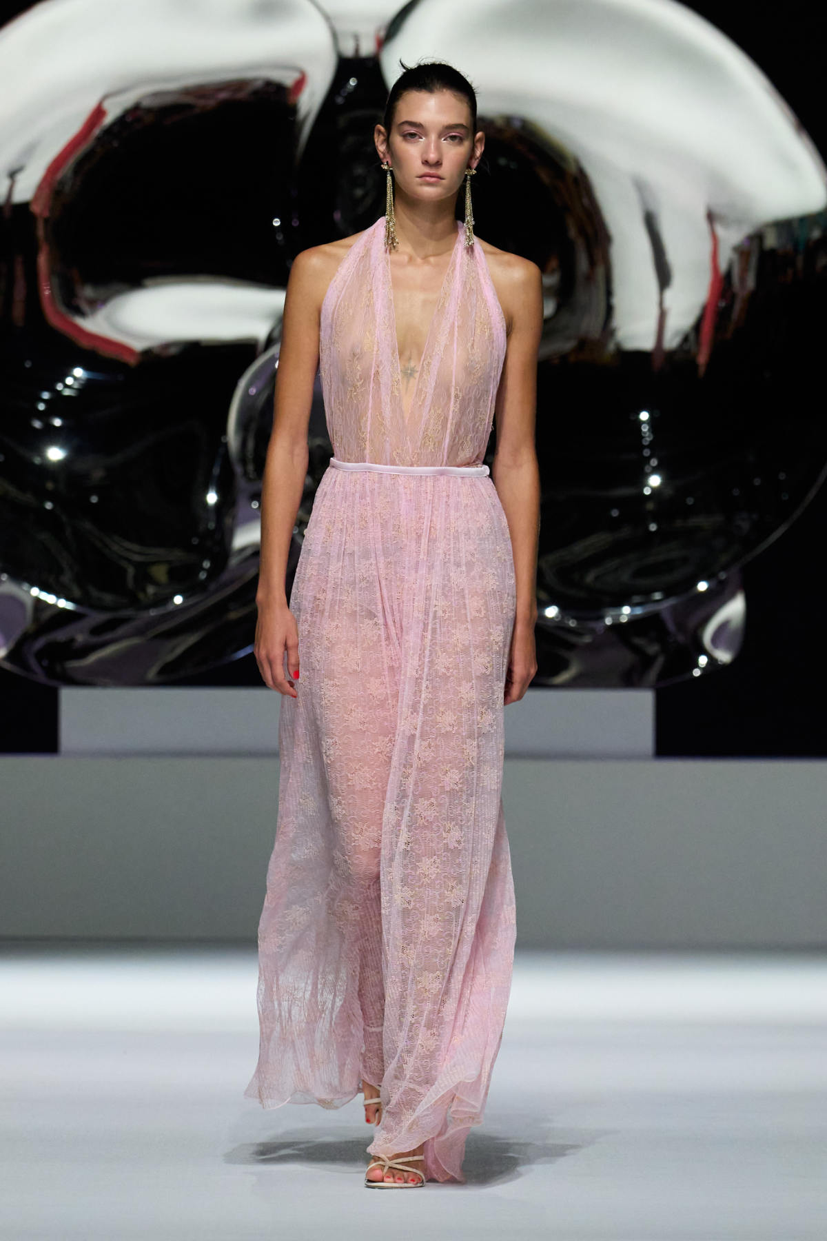 Genny Spring Summer 2026: A Celebration Of Feminine Curves Inspired By Orchids And Art