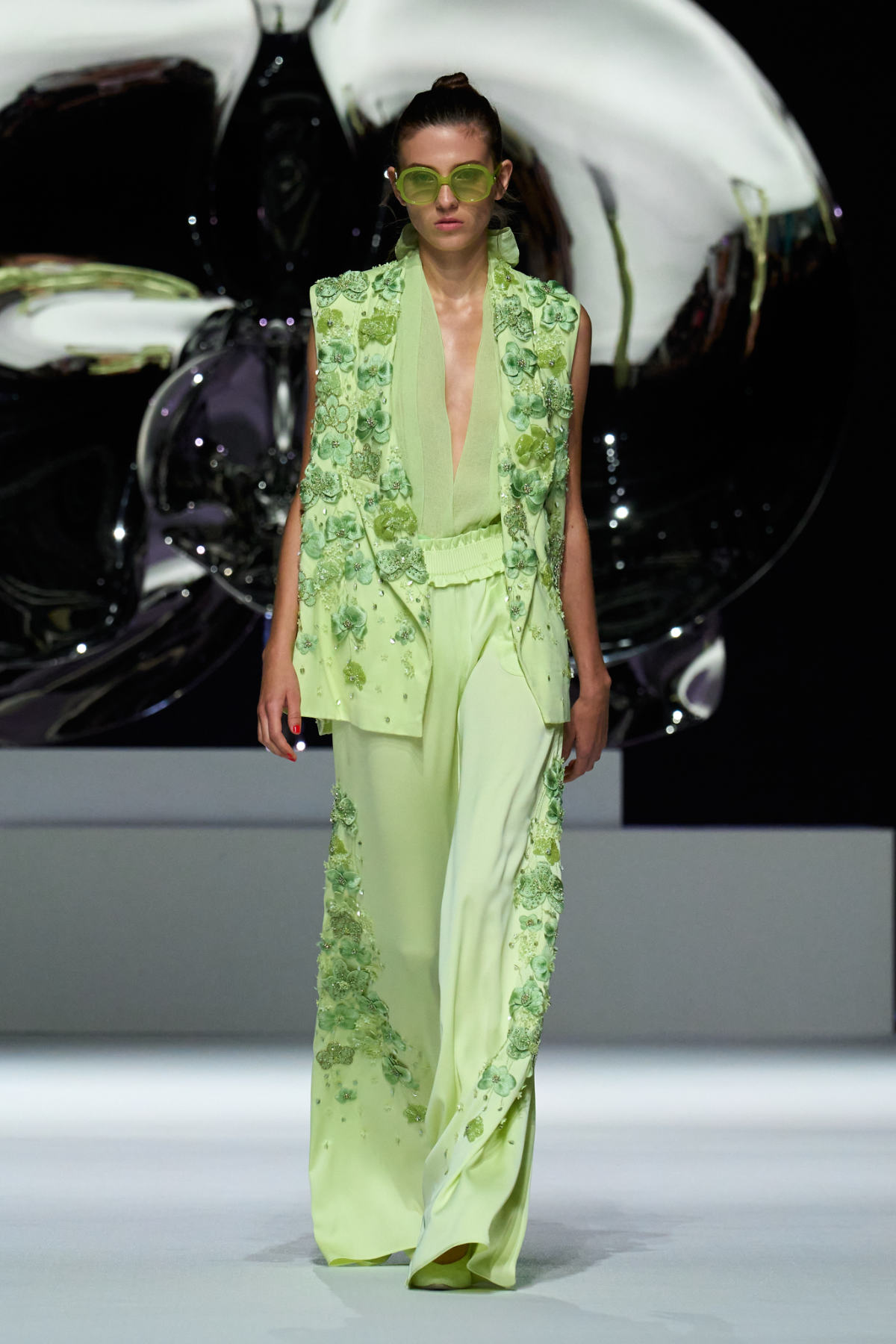 Genny Spring Summer 2026: A Celebration Of Feminine Curves Inspired By Orchids And Art