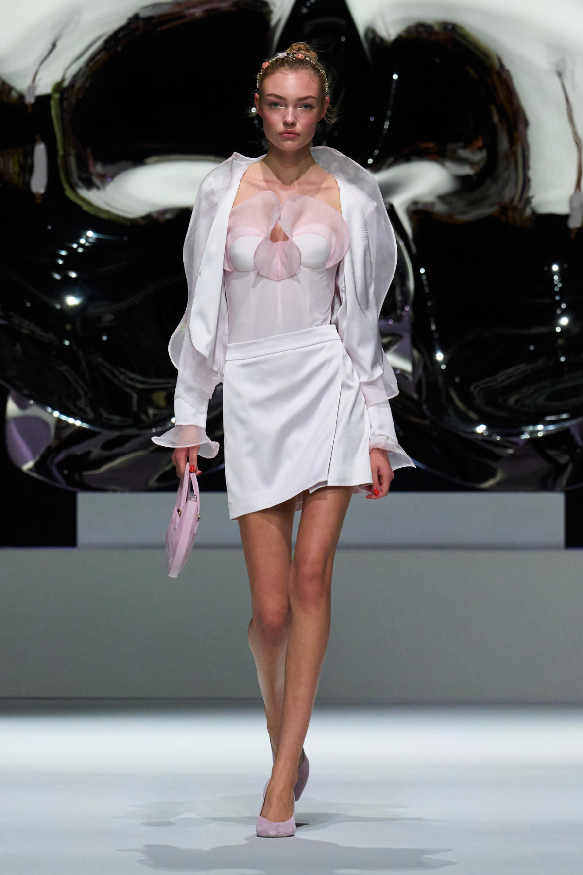Genny Spring Summer 2026: A Celebration Of Feminine Curves Inspired By Orchids And Art