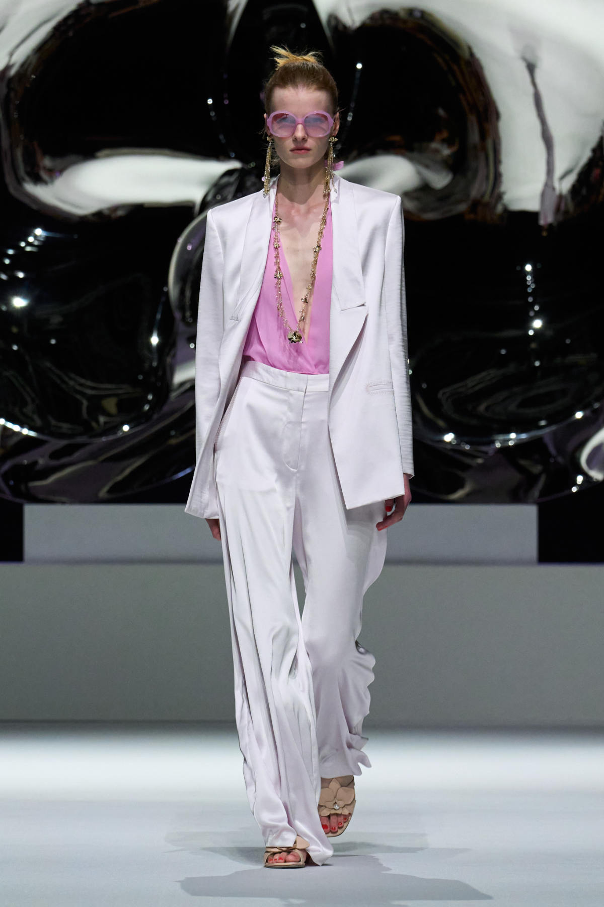 Genny Spring Summer 2026: A Celebration Of Feminine Curves Inspired By Orchids And Art