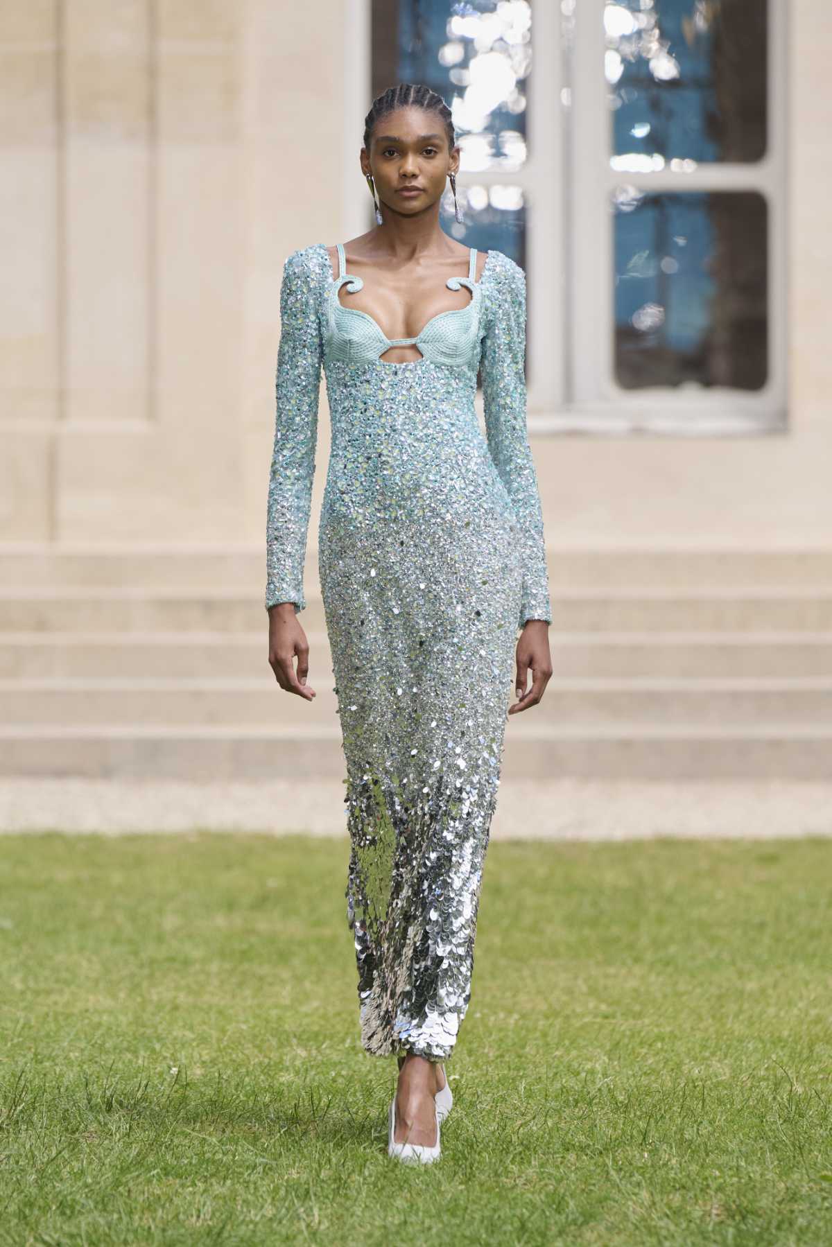 Georges Hobeika Presents His New Haute Couture Fall 2024 Collection