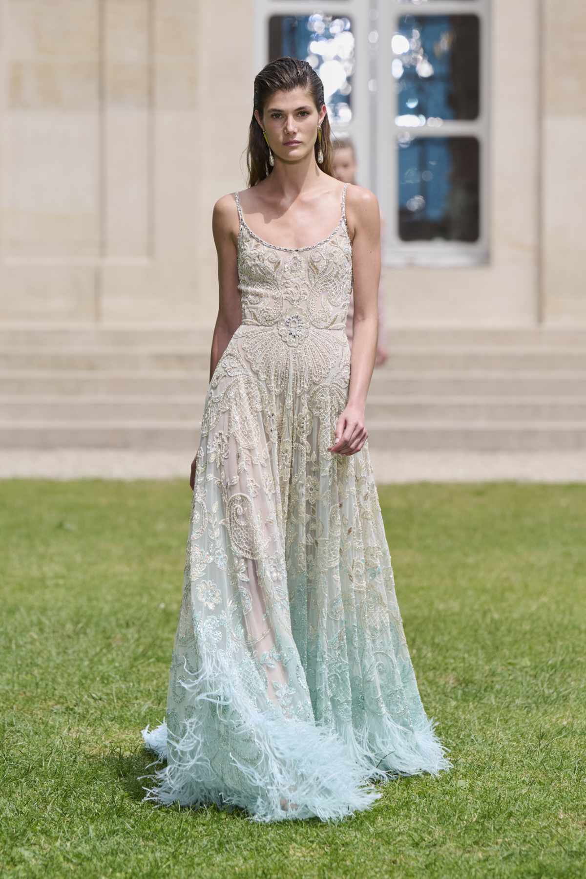 Georges Hobeika Presents His New Haute Couture Fall 2024 Collection