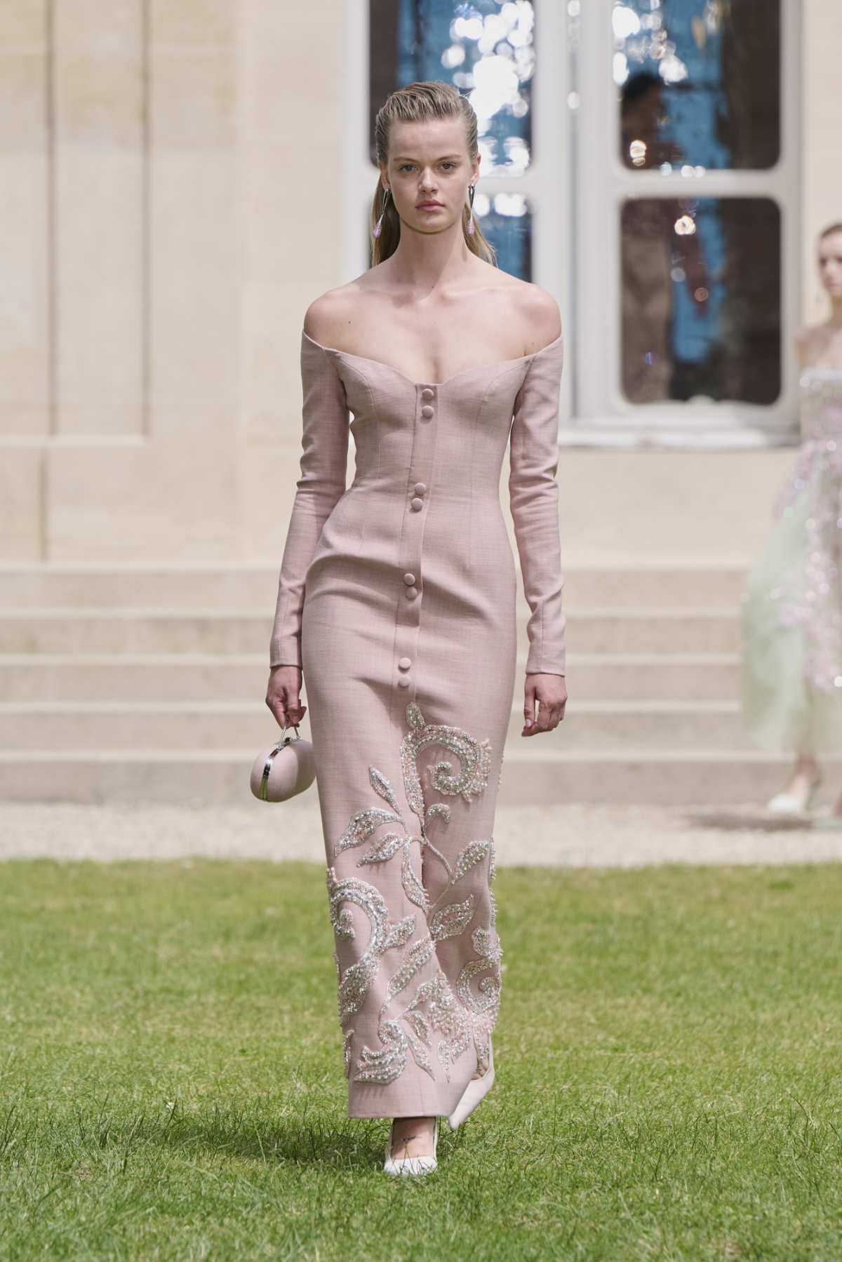 Georges Hobeika Presents His New Haute Couture Fall 2024 Collection