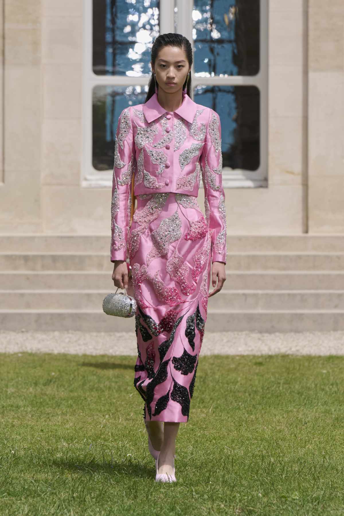 Georges Hobeika Presents His New Haute Couture Fall 2024 Collection