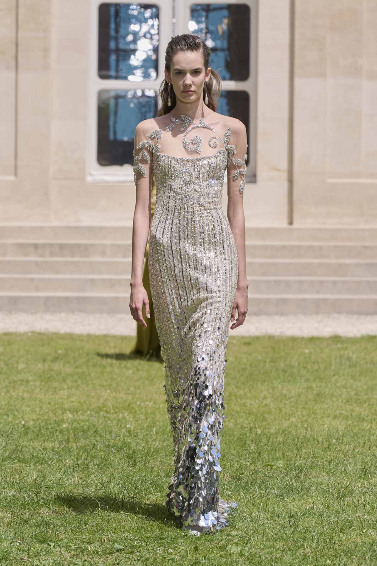 Georges Hobeika Presents His New Haute Couture Fall 2024 Collection