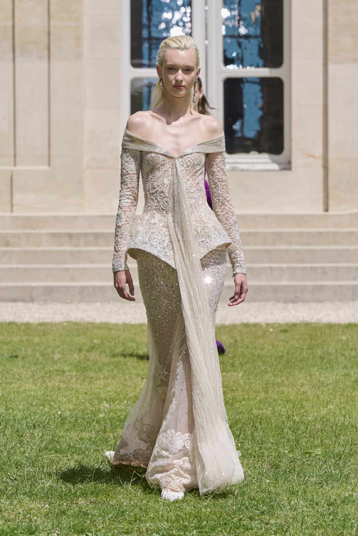 Georges Hobeika Presents His New Haute Couture Fall 2024 Collection