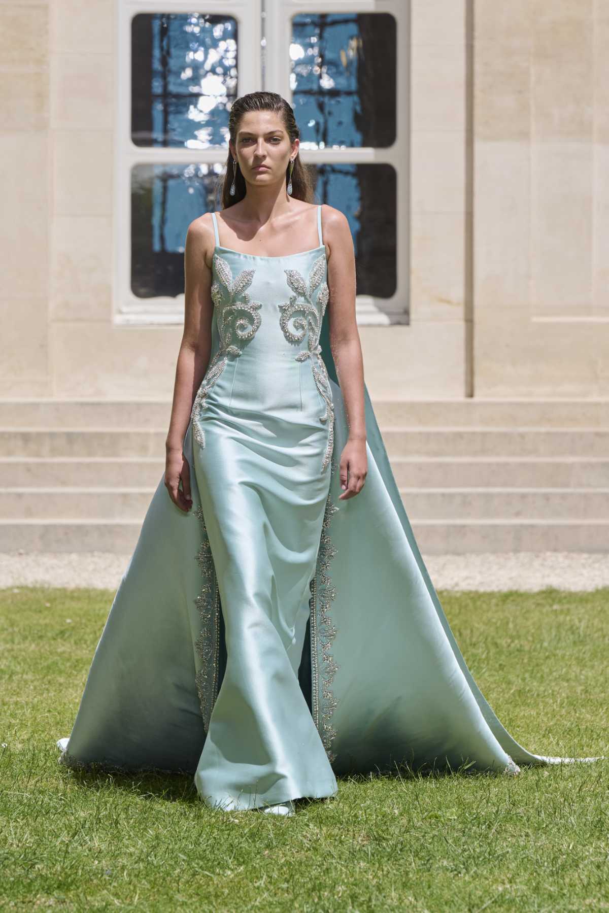 Georges Hobeika Presents His New Haute Couture Fall 2024 Collection