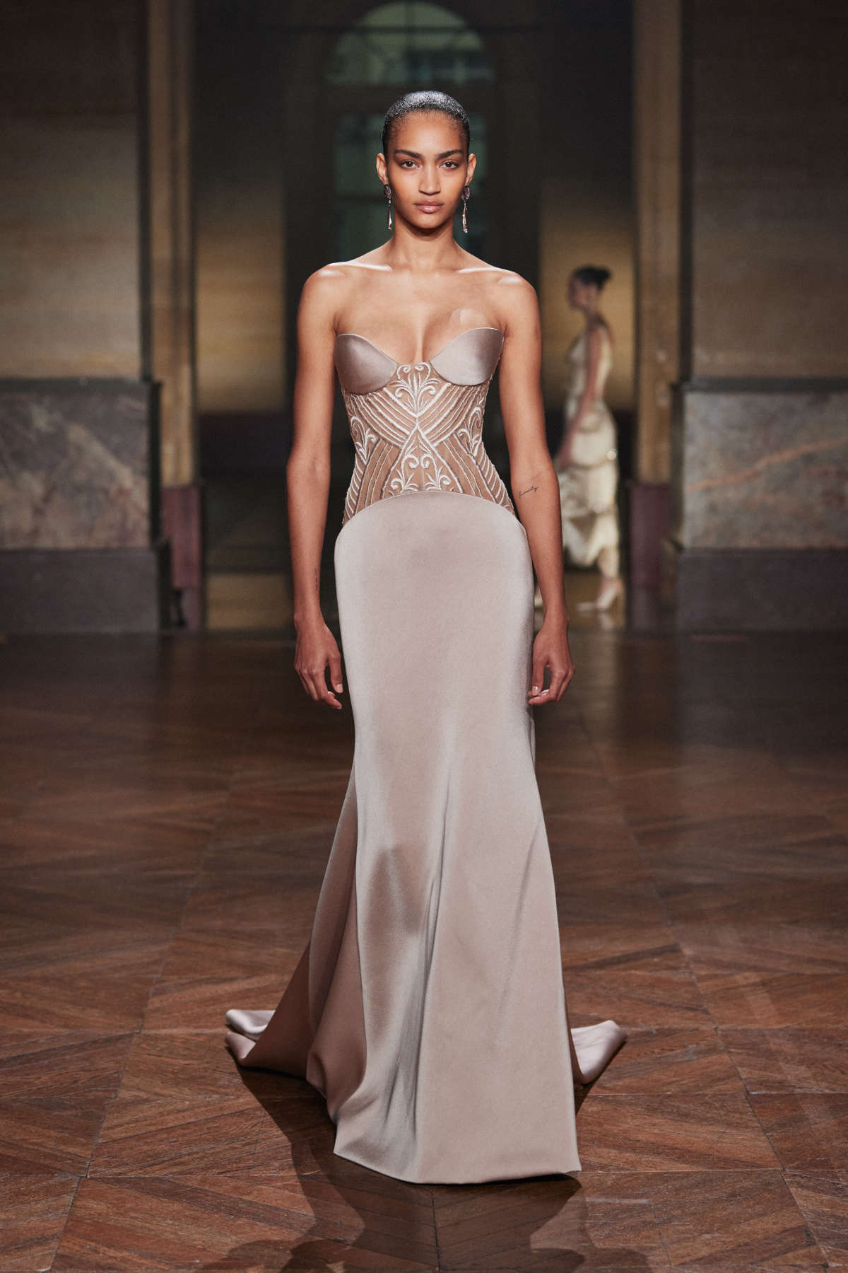 Georges Hobeika Couture Fall 2025: 