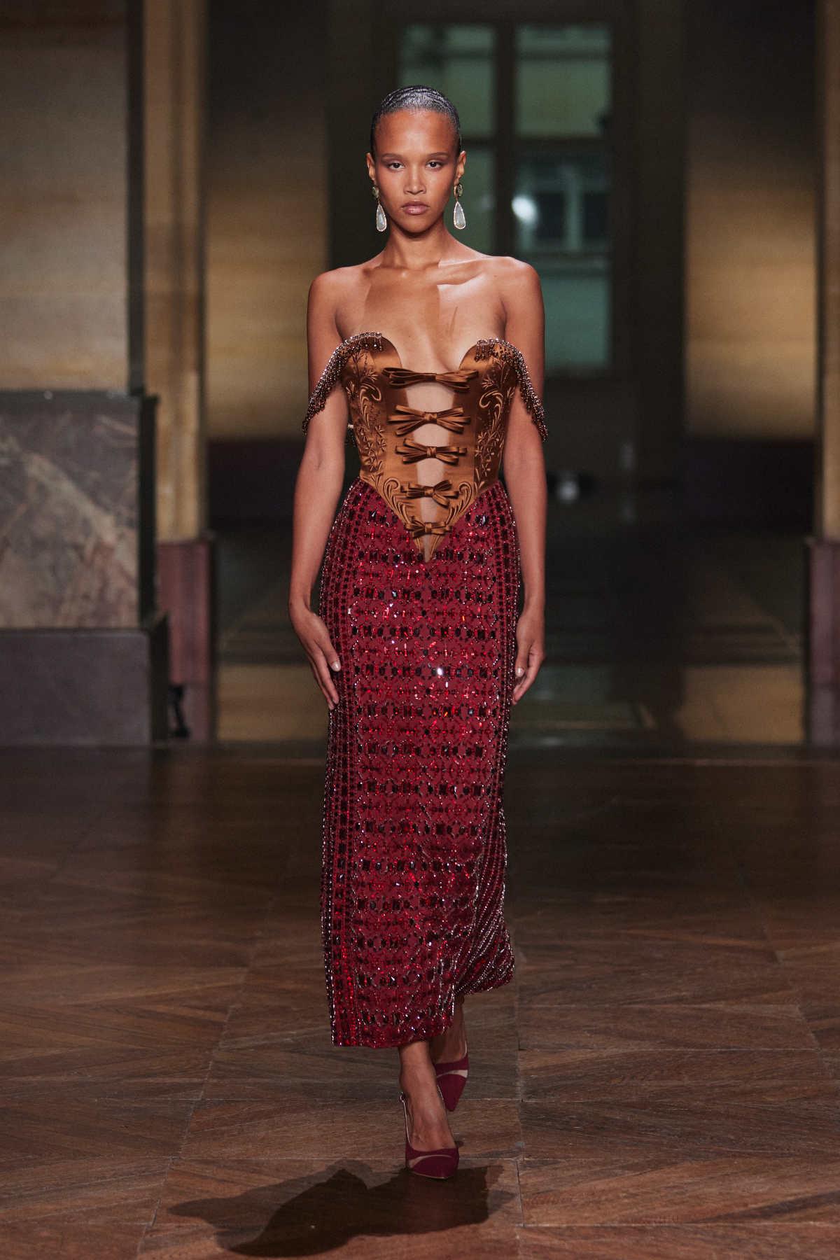 Georges Hobeika Couture Fall 2025: 