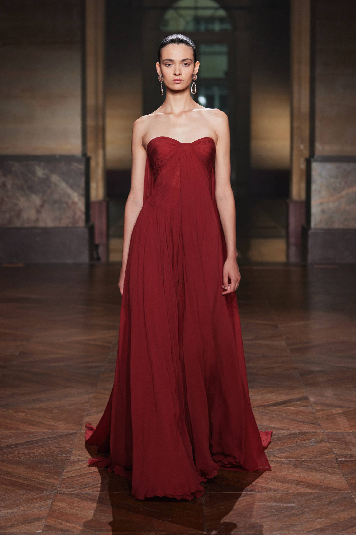 Georges Hobeika Couture Fall 2025: 