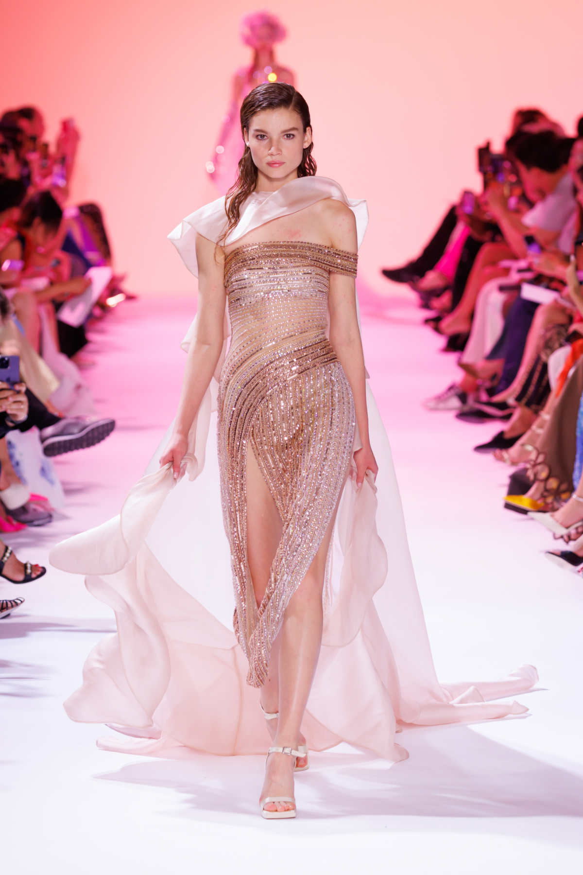 Georges Hobeika Presents Its New Couture Fall 2023: A Dream