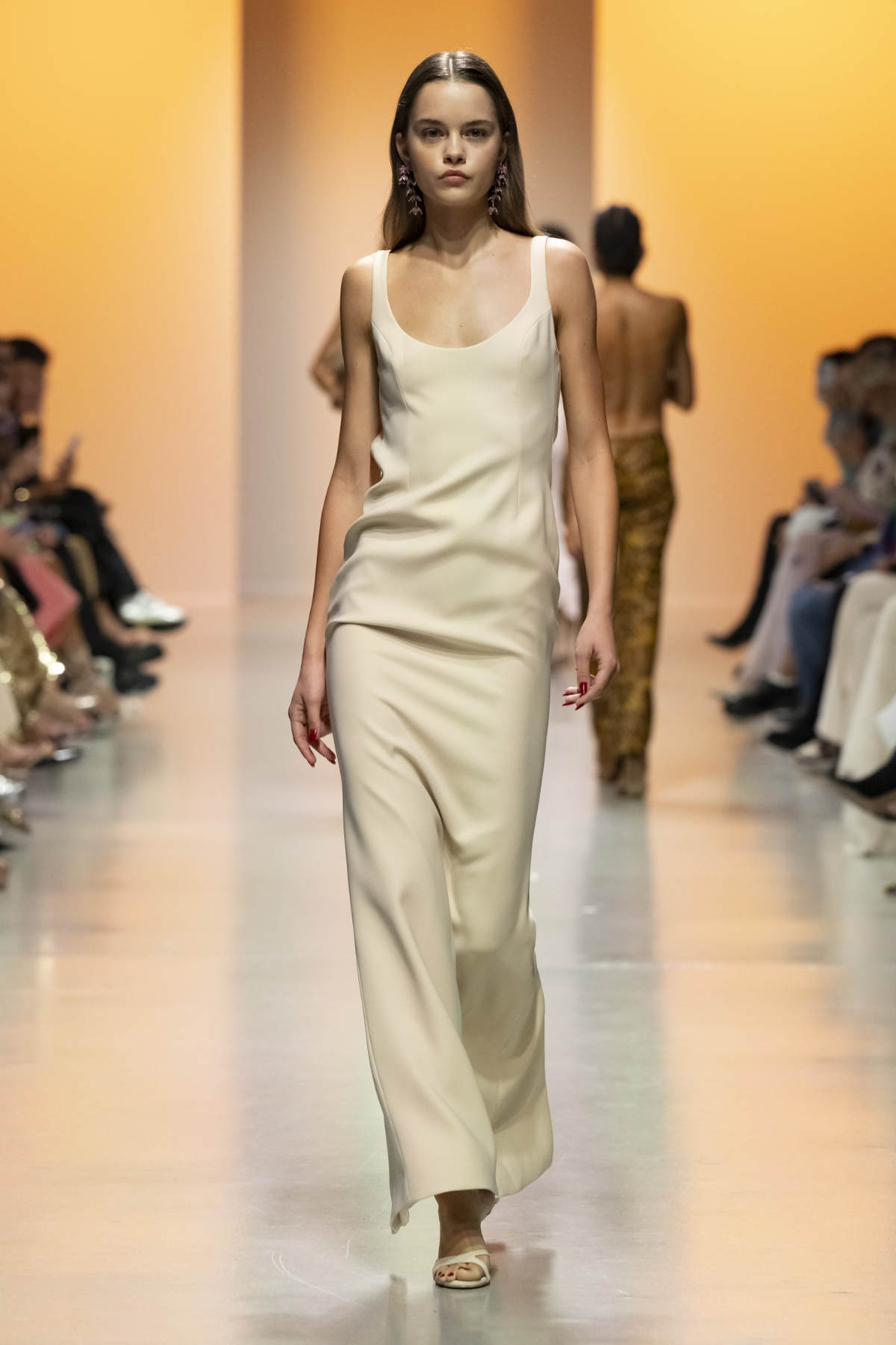 Georges Hobeika Presents His New Spring 2025 Ready-To-Wear Collection