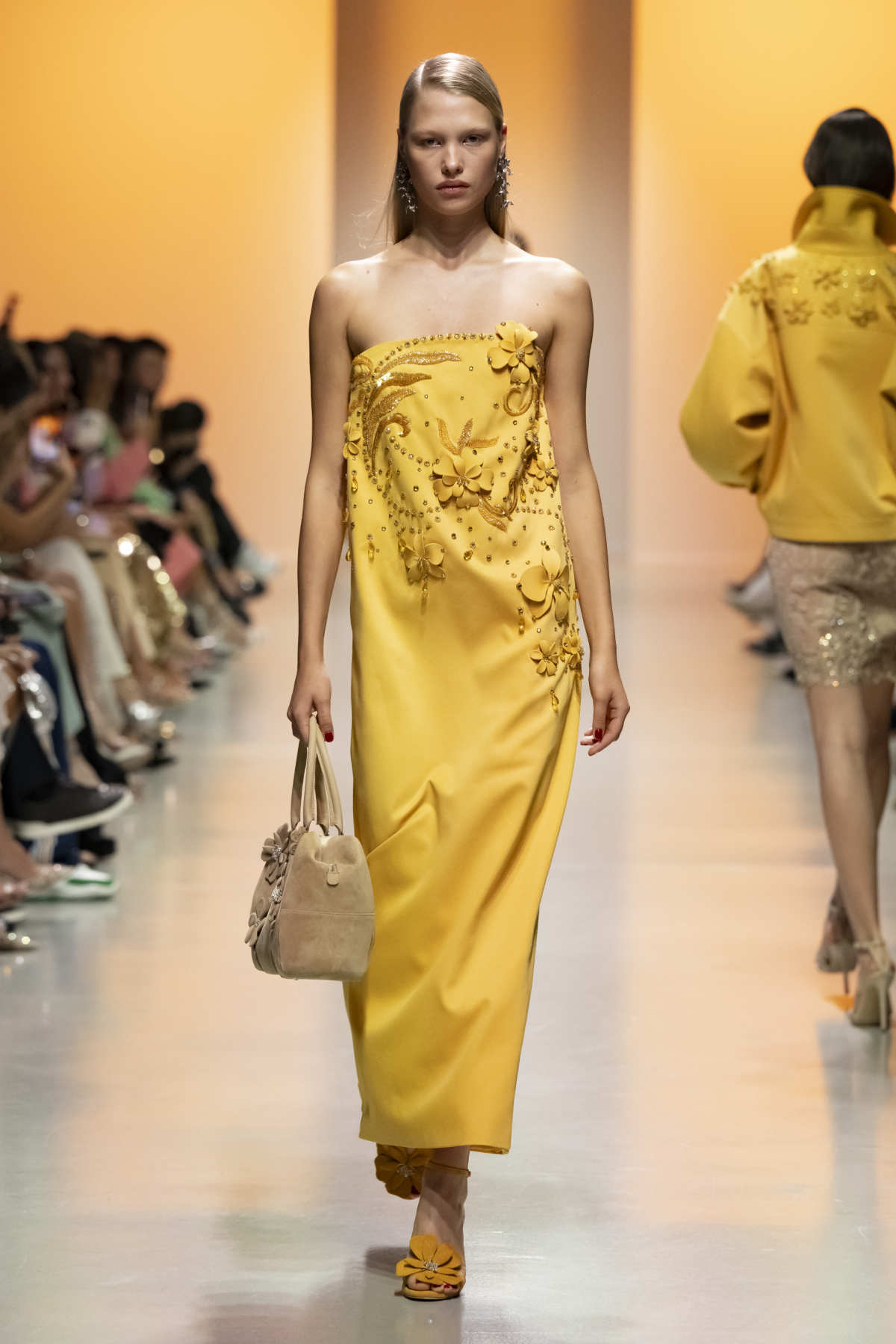 Georges Hobeika Presents His New Spring 2025 Ready-To-Wear Collection