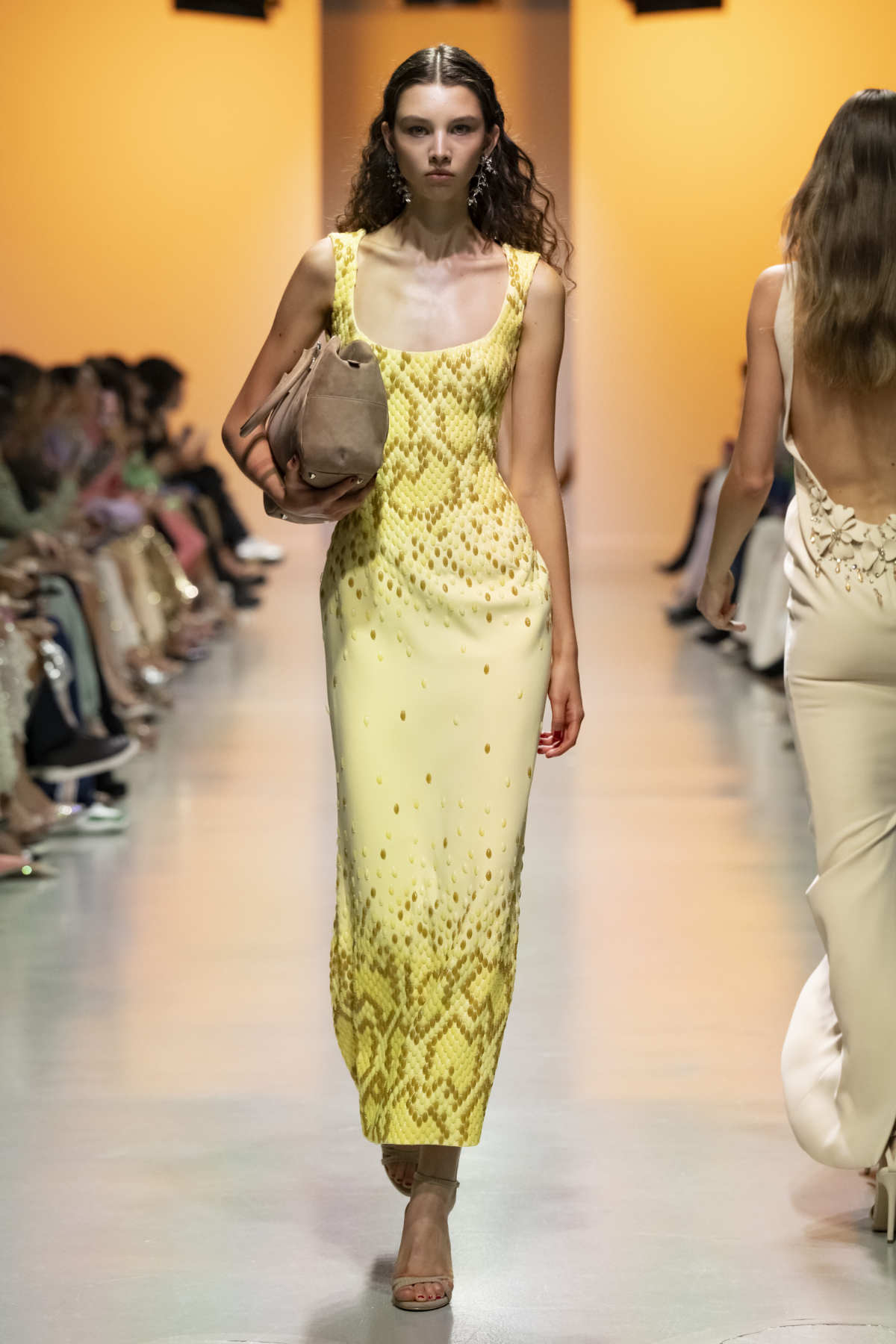 Georges Hobeika Presents His New Spring 2025 Ready-To-Wear Collection