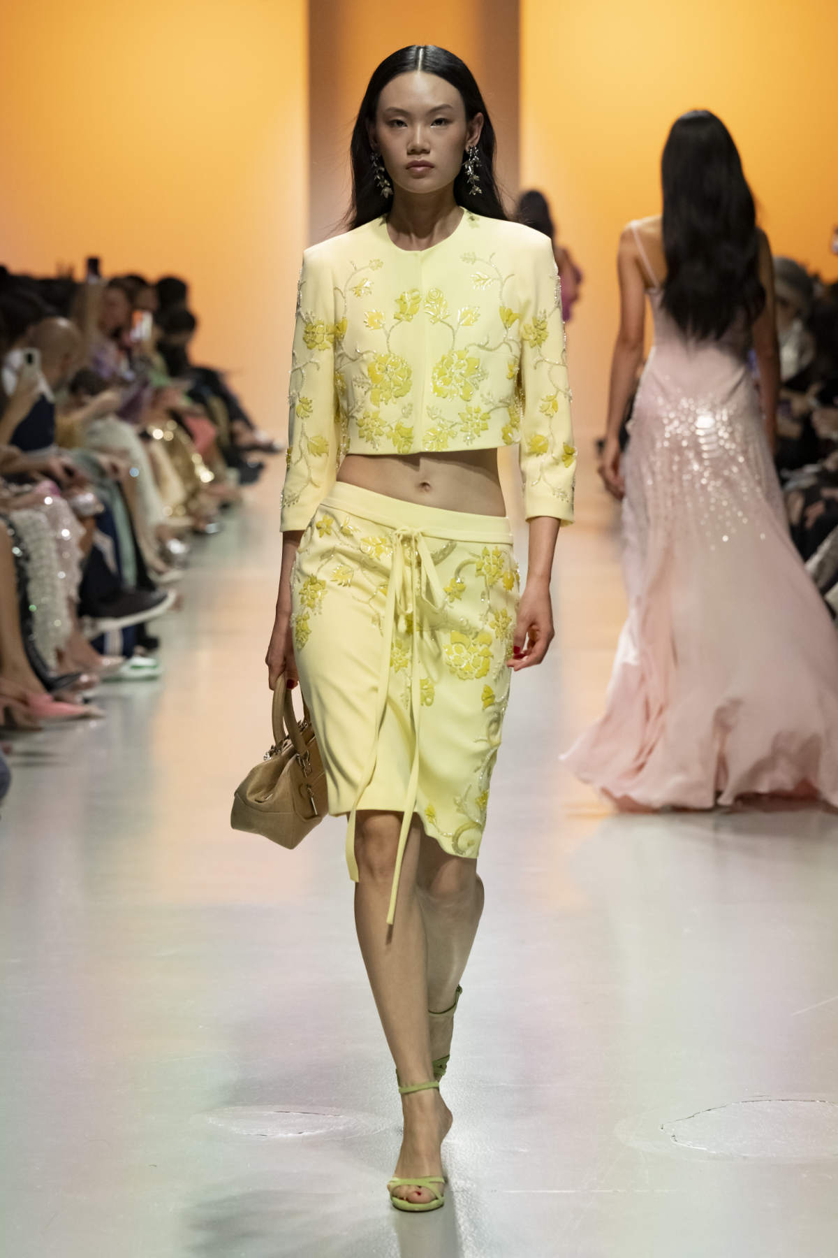 Georges Hobeika Presents His New Spring 2025 Ready-To-Wear Collection