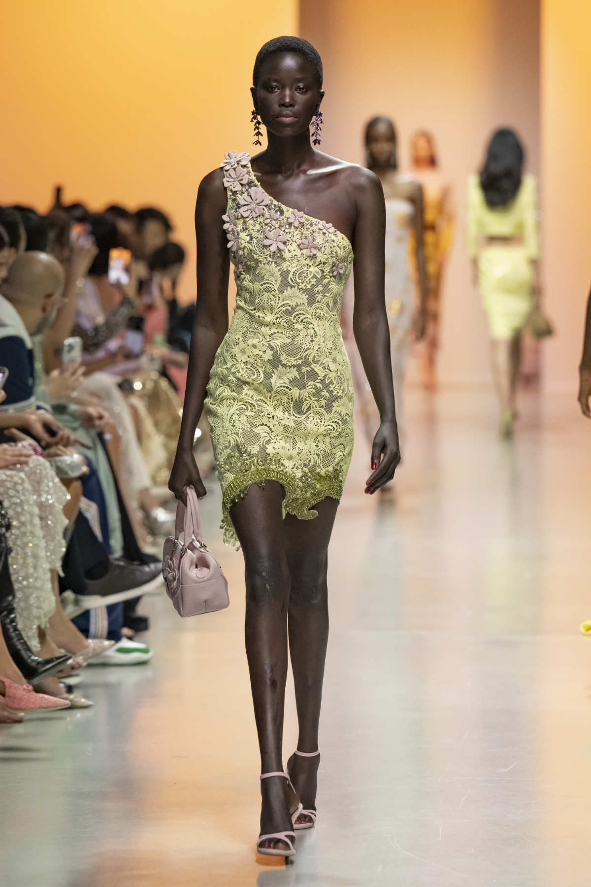 Georges Hobeika Presents His New Spring 2025 Ready-To-Wear Collection