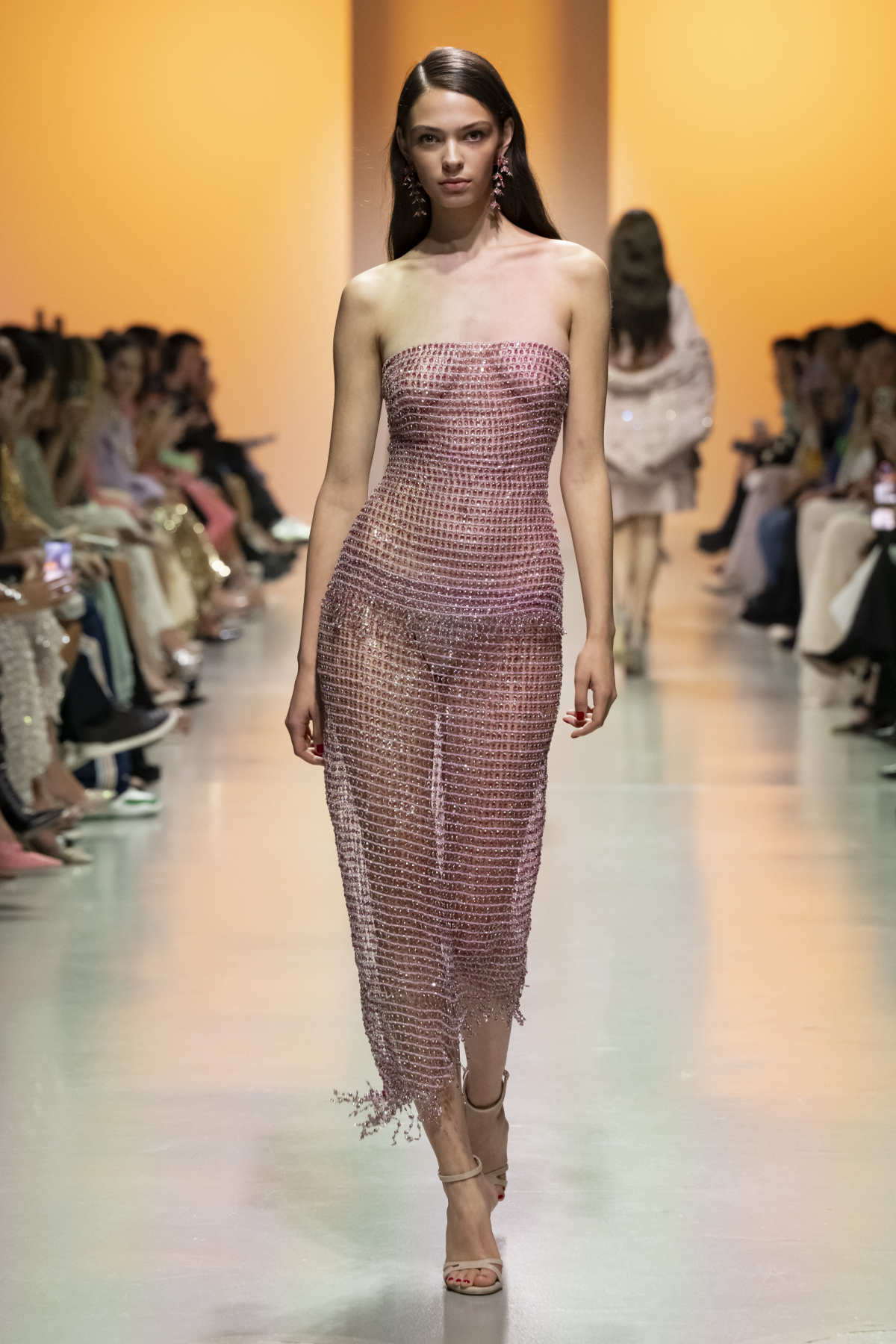 Georges Hobeika Presents His New Spring 2025 Ready-To-Wear Collection