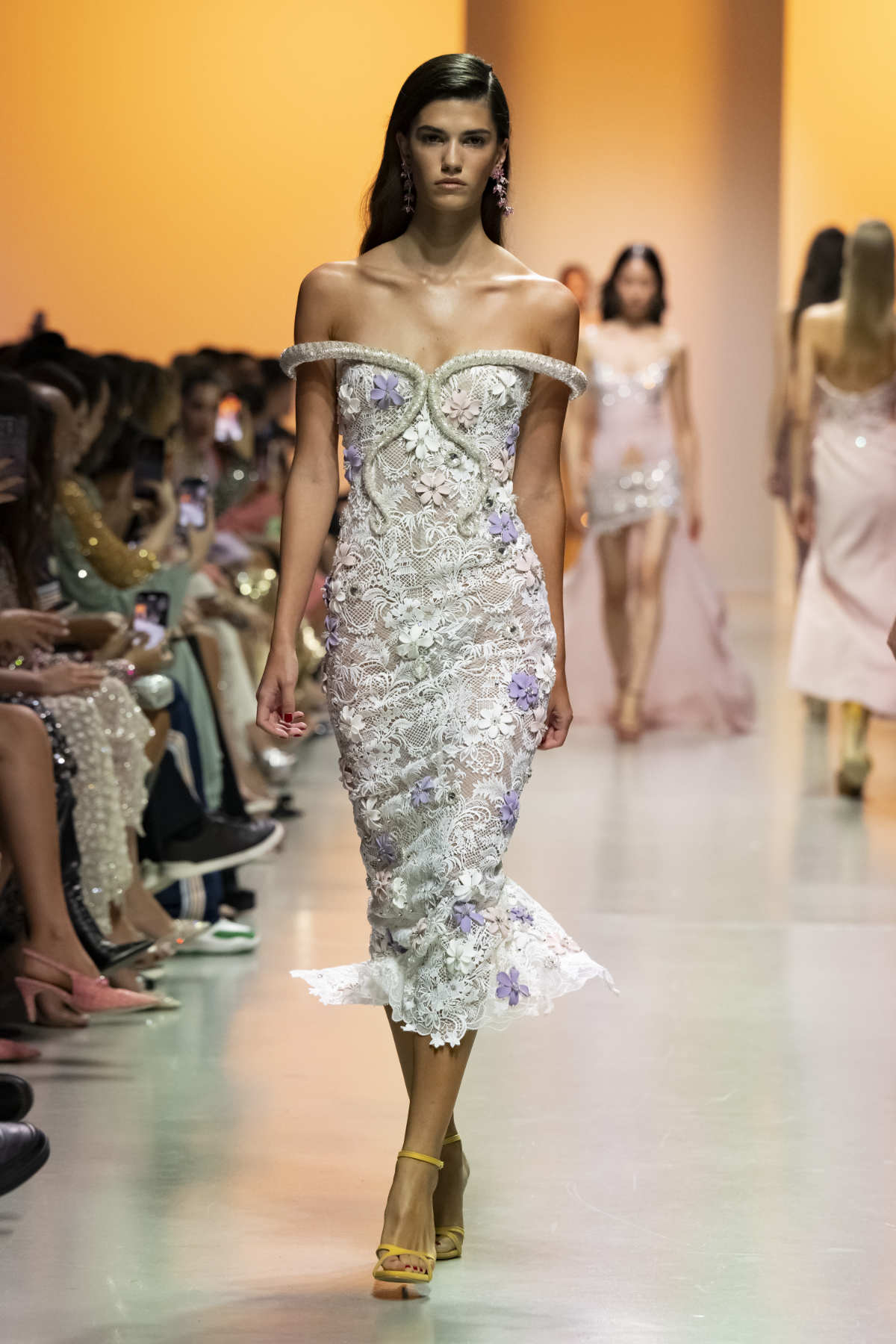 Georges Hobeika Presents His New Spring 2025 Ready-To-Wear Collection