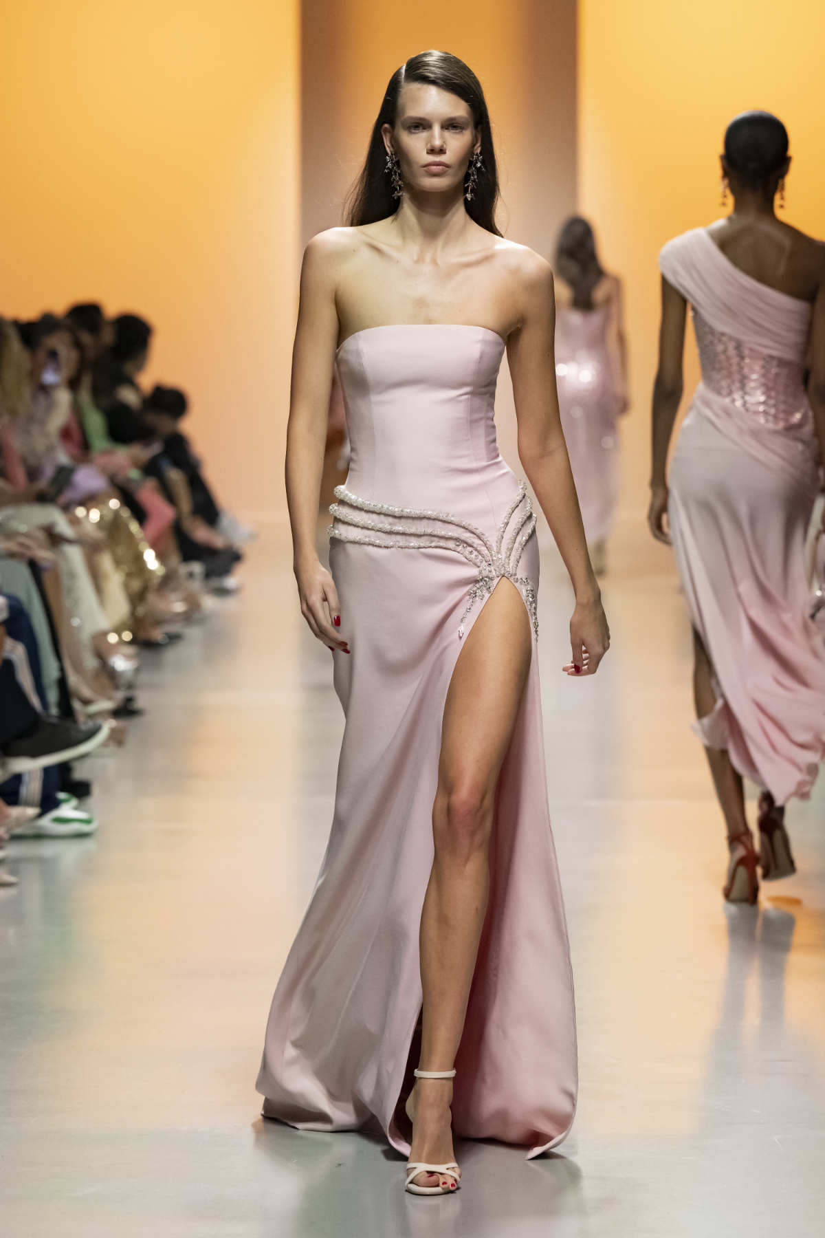 Georges Hobeika Presents His New Spring 2025 Ready-To-Wear Collection