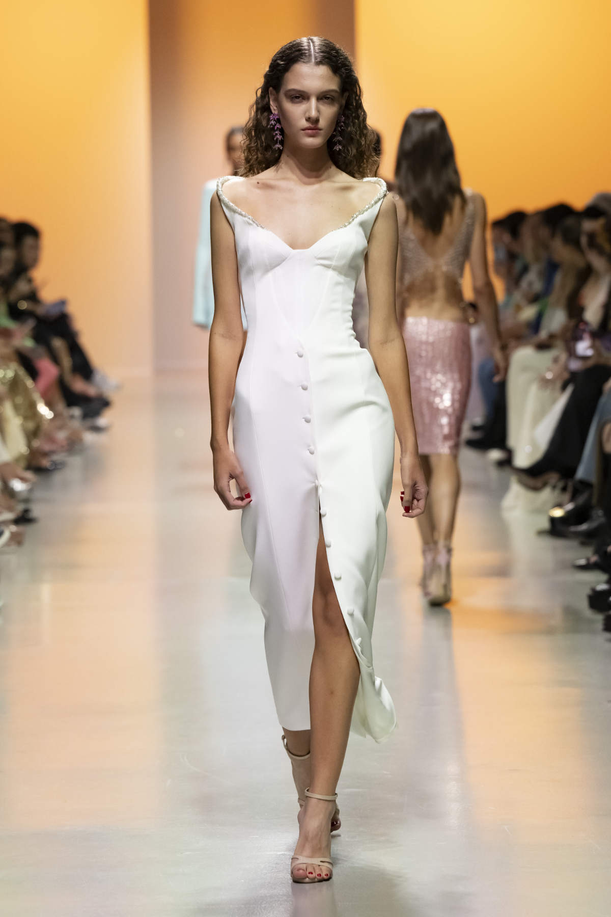 Georges Hobeika Presents His New Spring 2025 Ready-To-Wear Collection