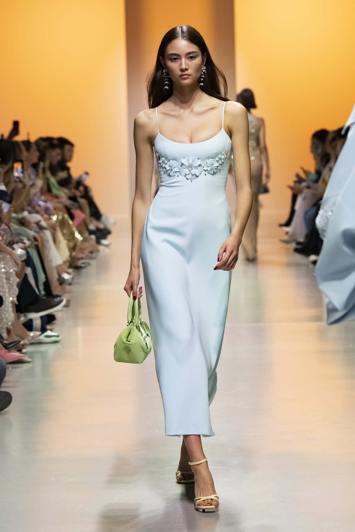 Georges Hobeika Presents His New Spring 2025 Ready-To-Wear Collection