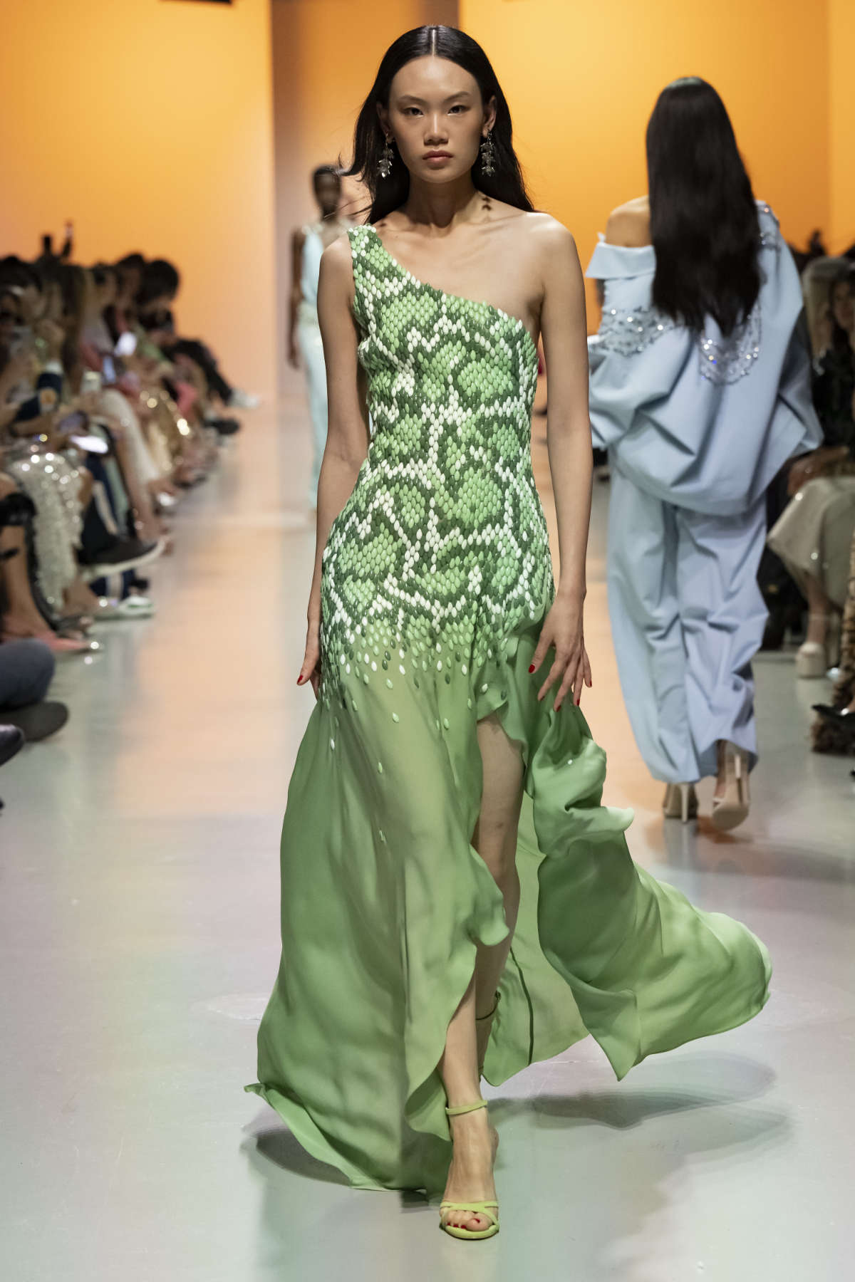 Georges Hobeika Presents His New Spring 2025 Ready-To-Wear Collection