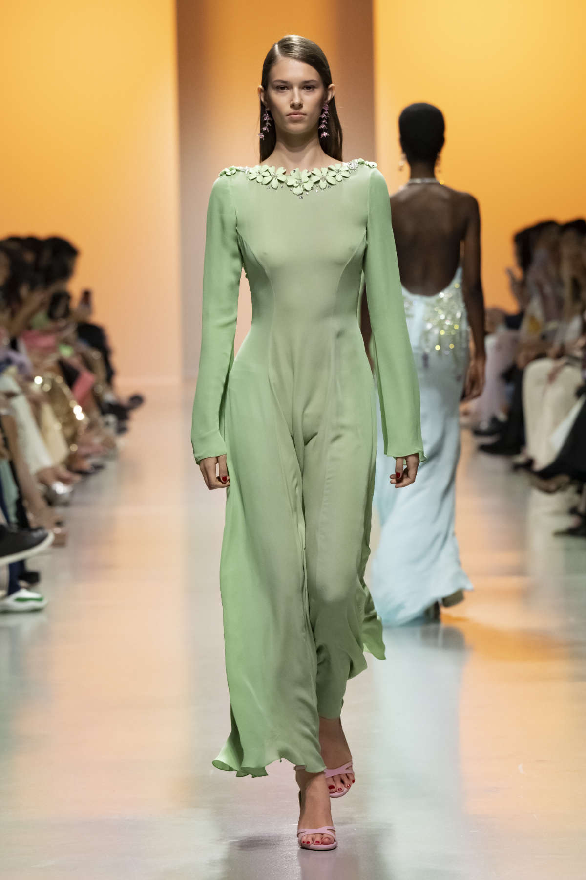 Georges Hobeika Presents His New Spring 2025 Ready-To-Wear Collection