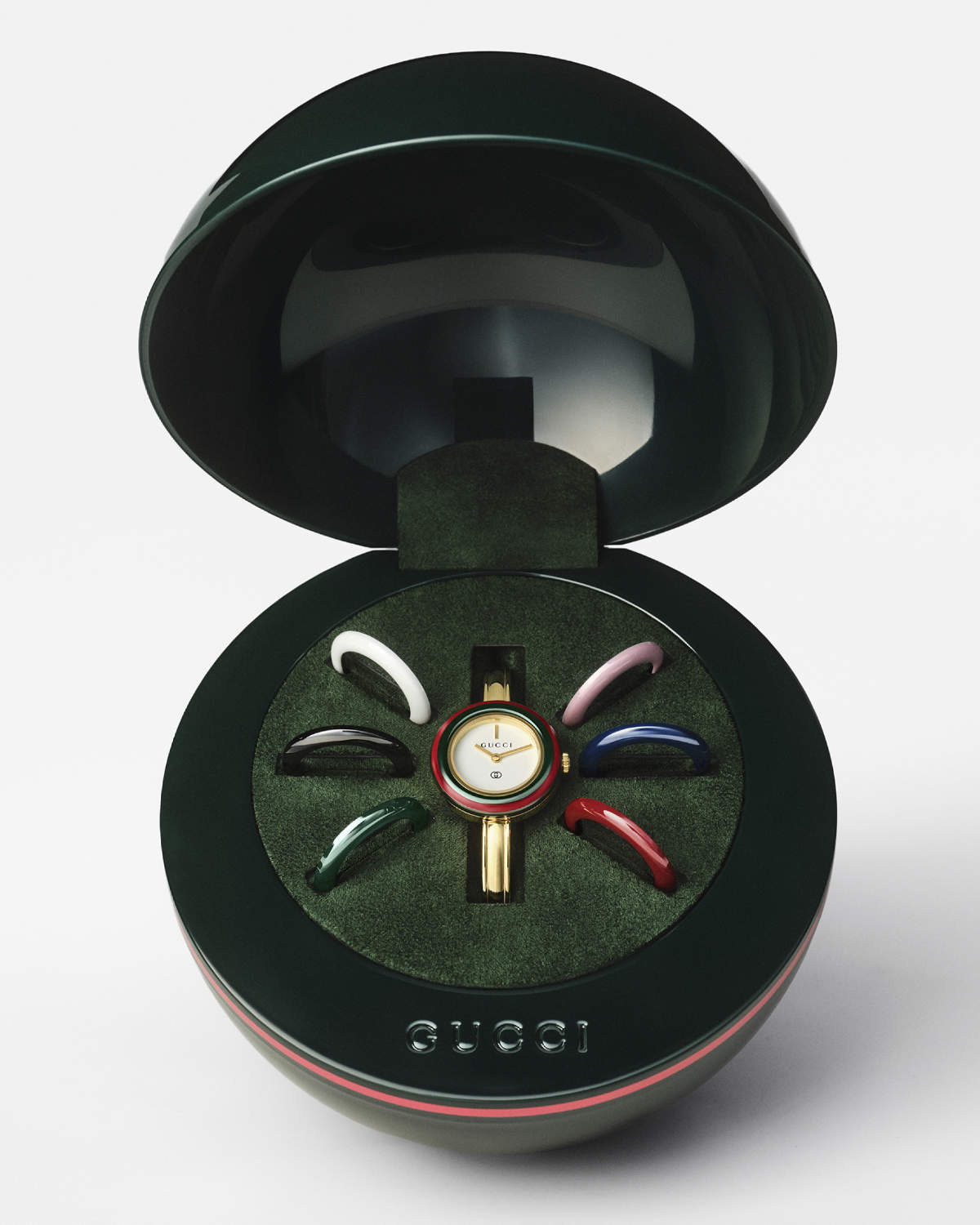 Gucci Osteria Unveils Exclusive Panettone Creations For The 2025 Holiday Season