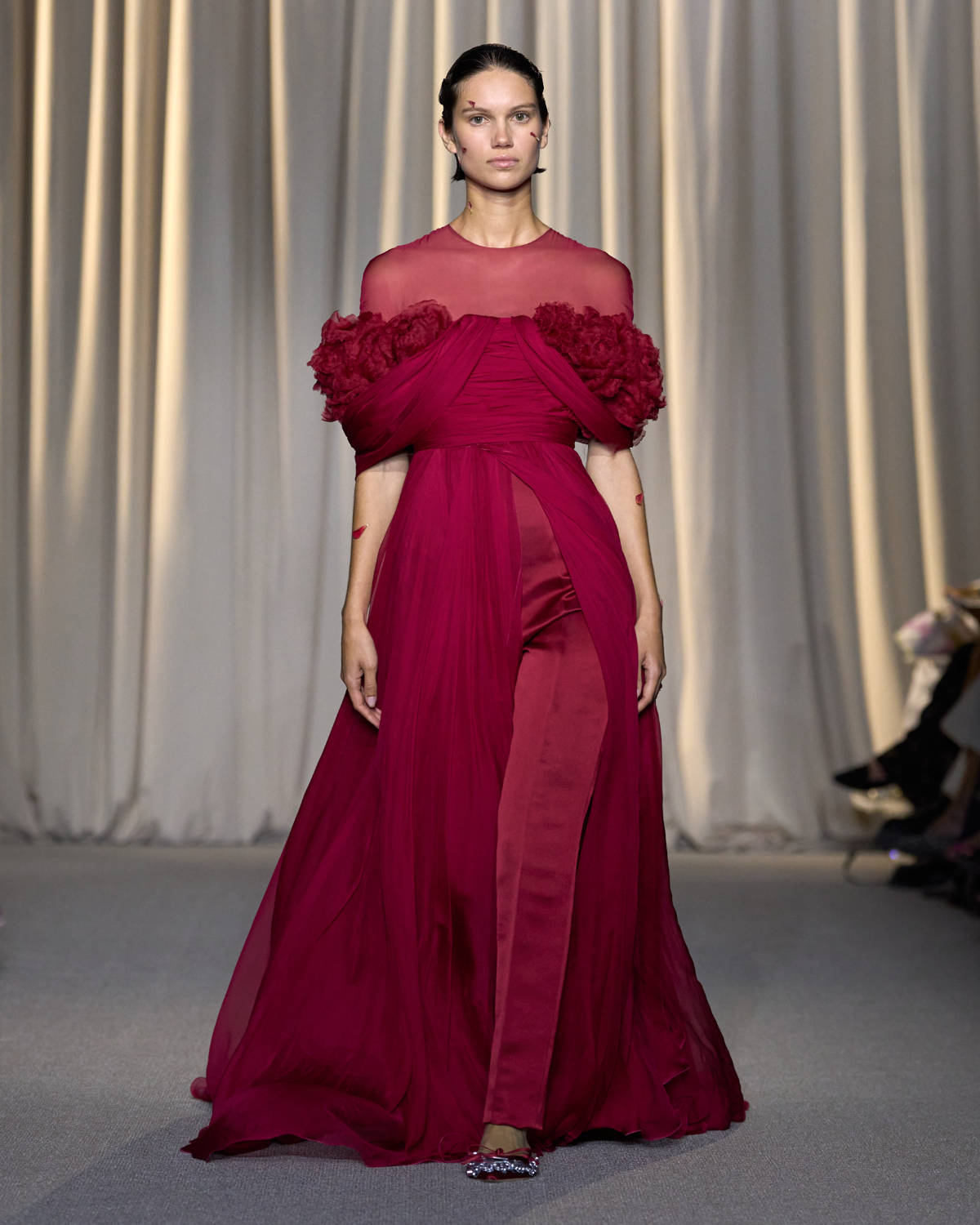 Giambattista Valli Presents His New Haute Couture 27 Fall-Winter 2024 Collection