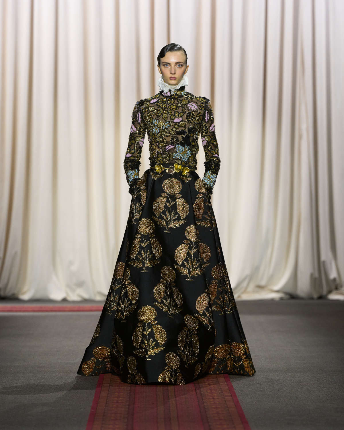 Giambattista Valli Presents His New Haute Couture N°28 Collection