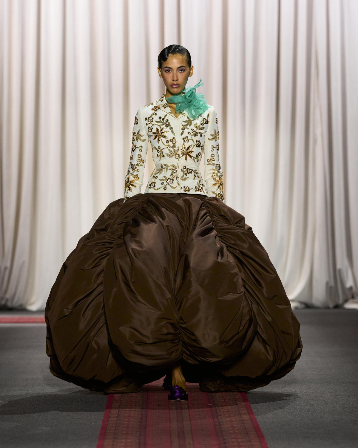 Giambattista Valli Presents His New Haute Couture N°28 Collection