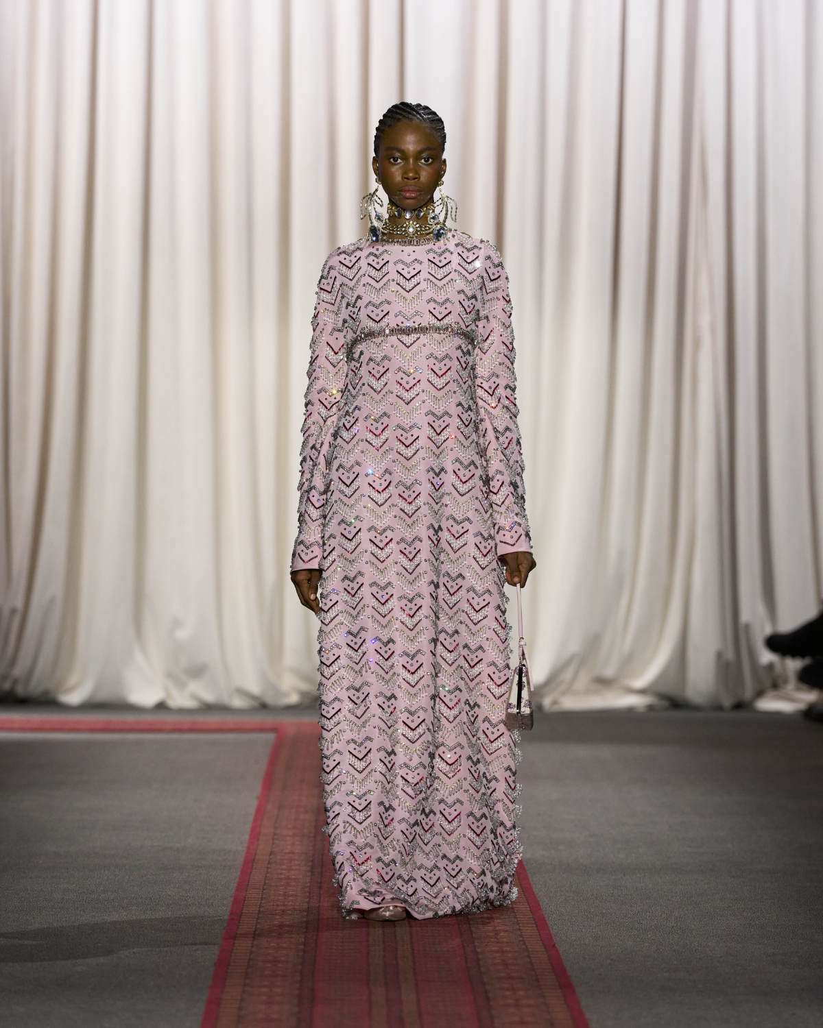 Giambattista Valli Presents His New Haute Couture N°28 Collection