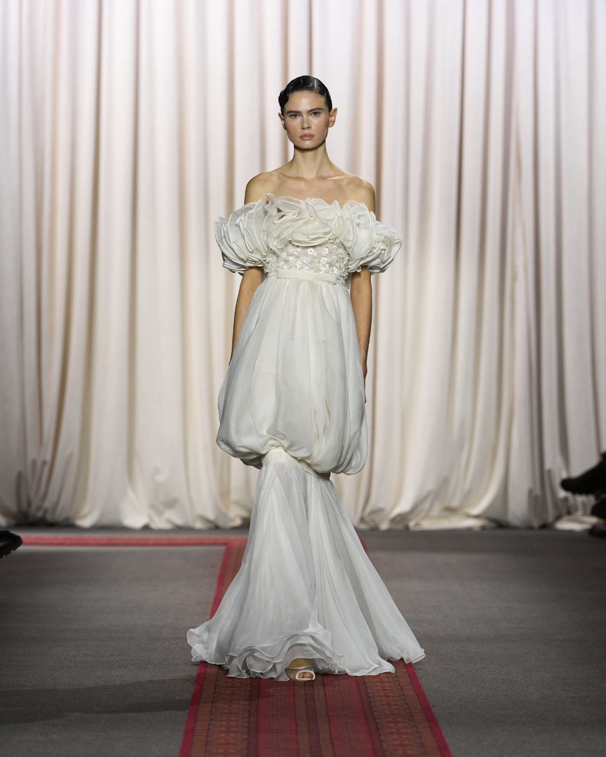 Giambattista Valli Presents His New Haute Couture N°28 Collection