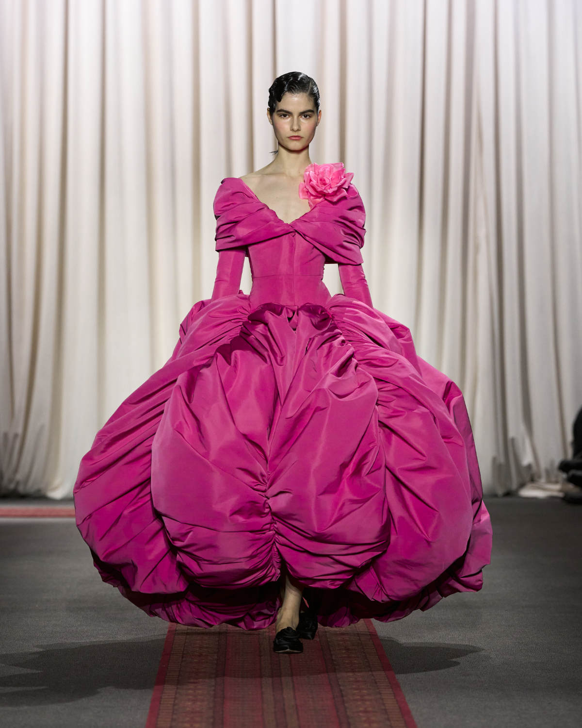 Giambattista Valli Presents His New Haute Couture N°28 Collection