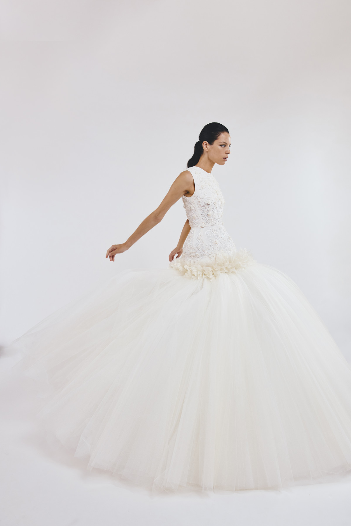 Giambattista Valli Presents His New Haute Couture N°29 Collection