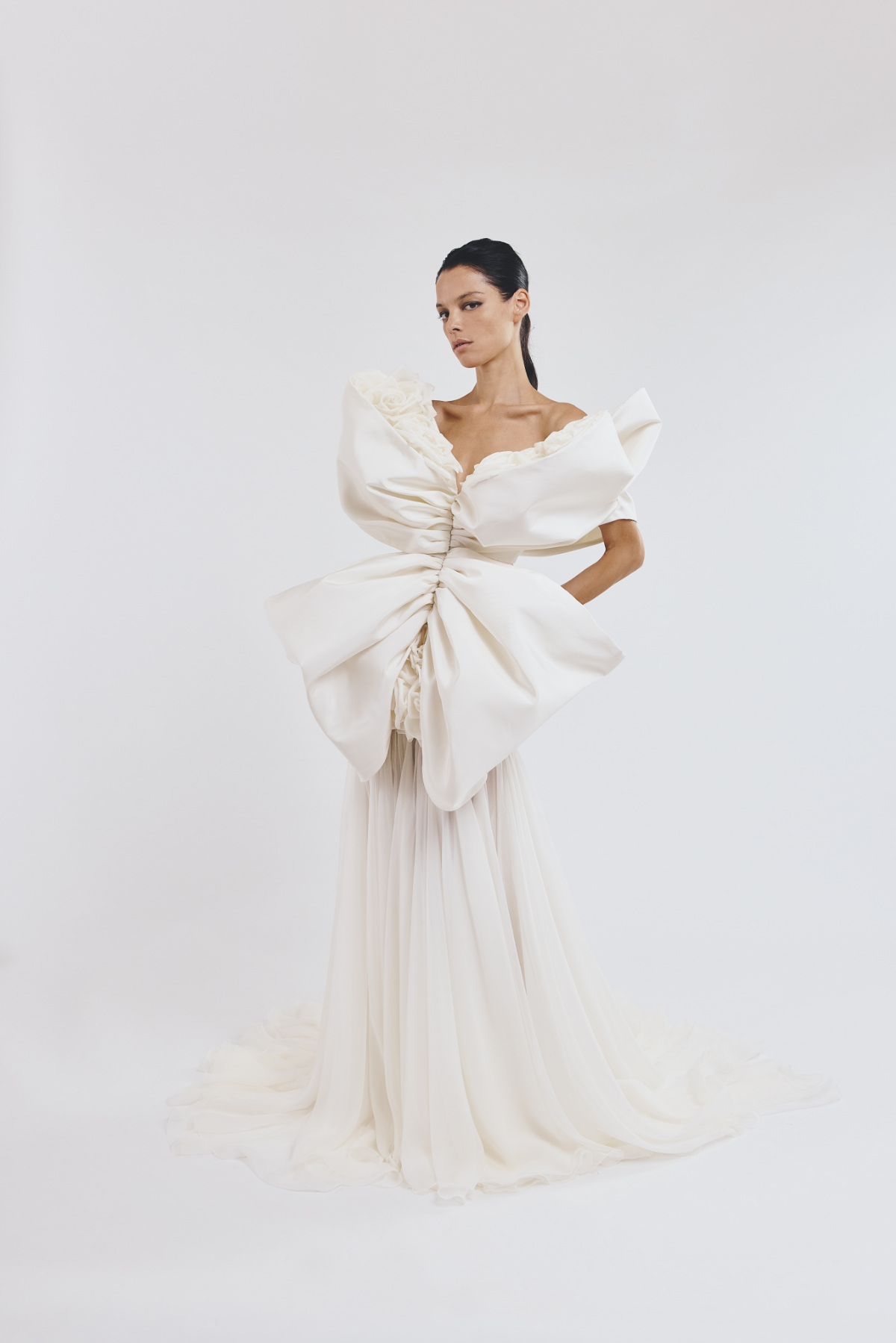 Giambattista Valli Presents His New Haute Couture N°29 Collection