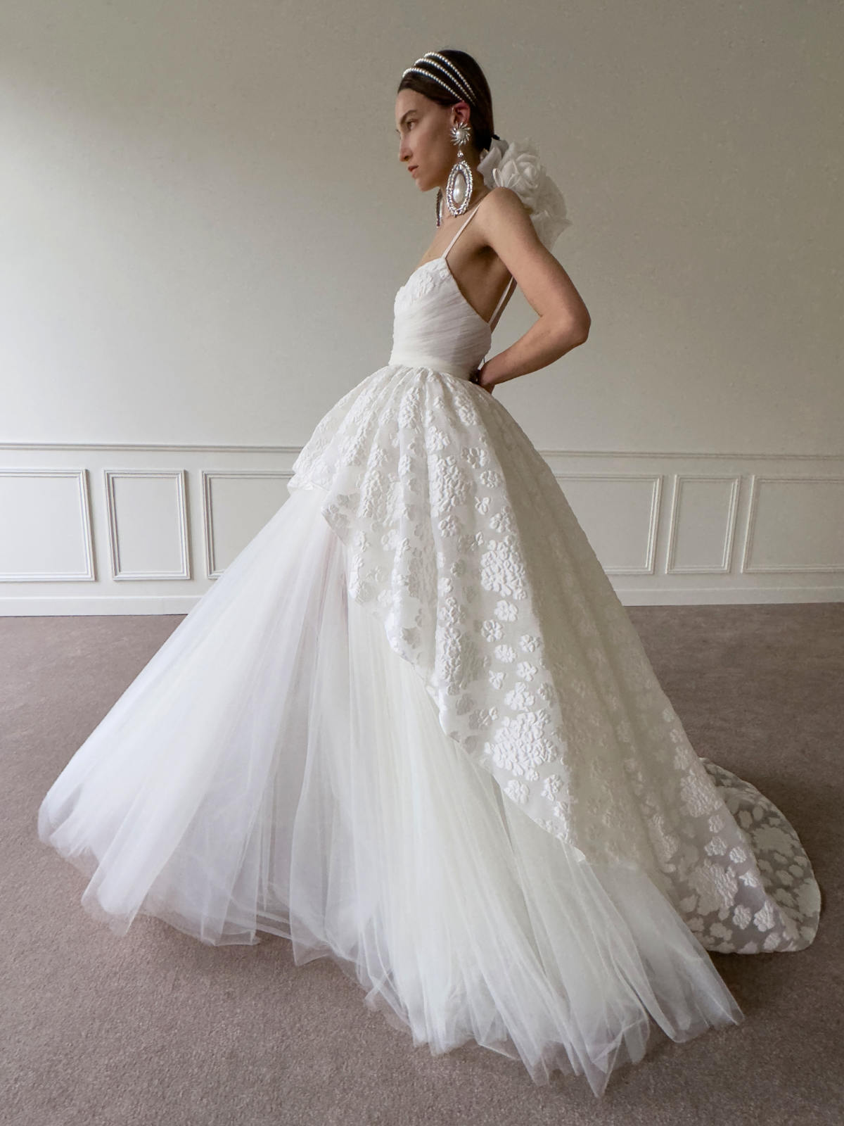 Giambattista Valli Unveils “The Love Collection N°4”: Twelve Months, Twelve Moods